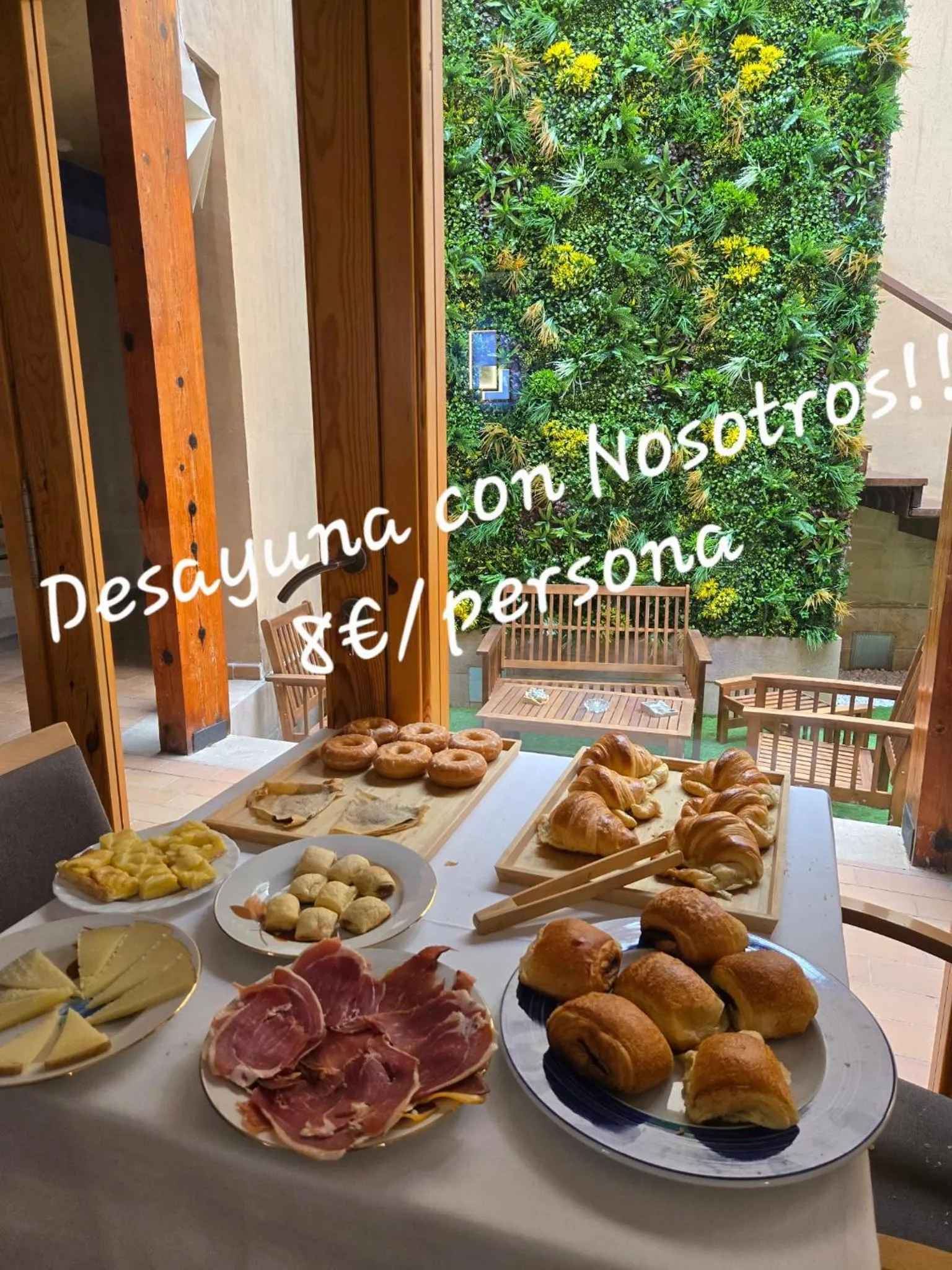 Breakfast in Castillo Fortaleza de Ateca