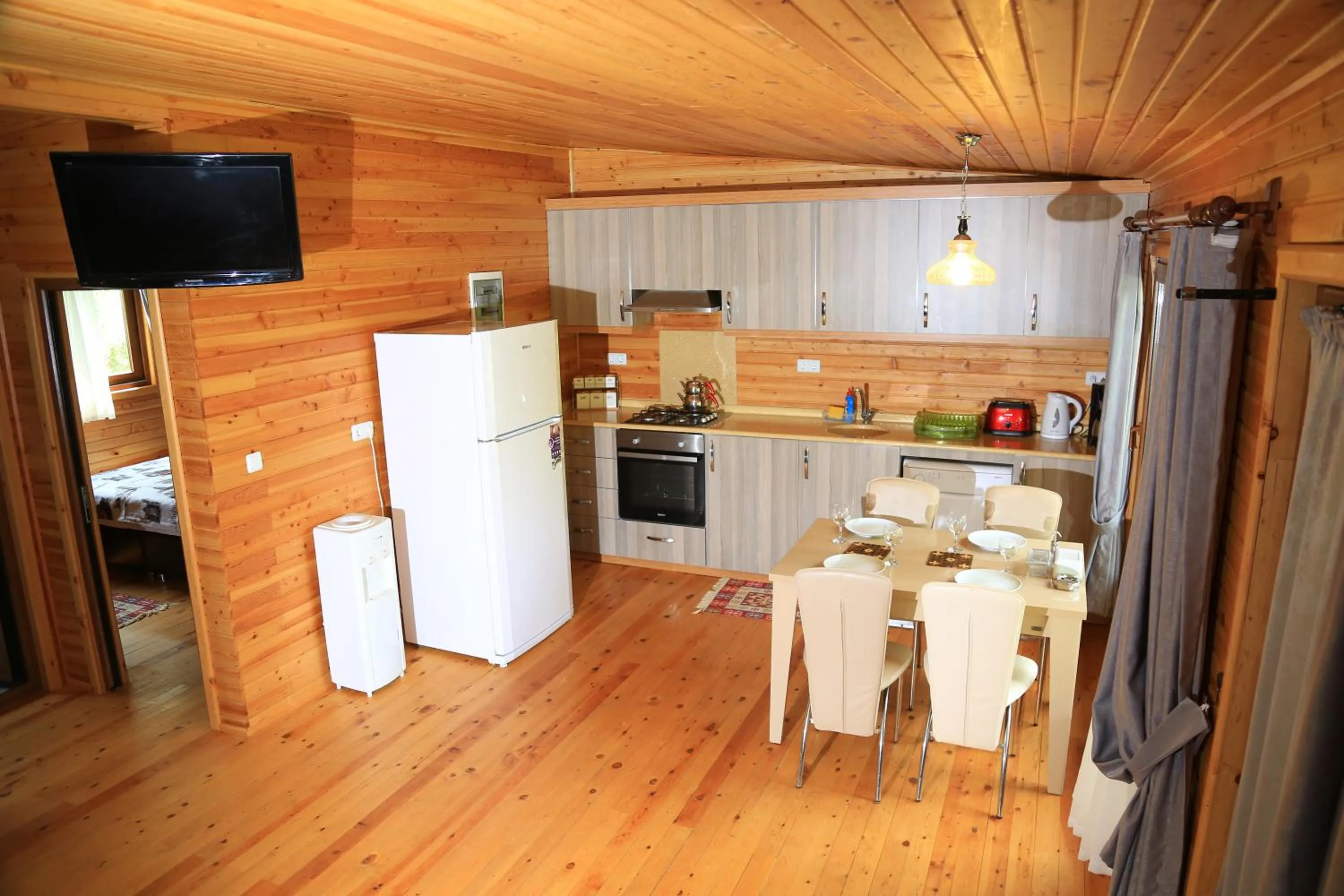 Kitchen or kitchenette in Villa Zeytin