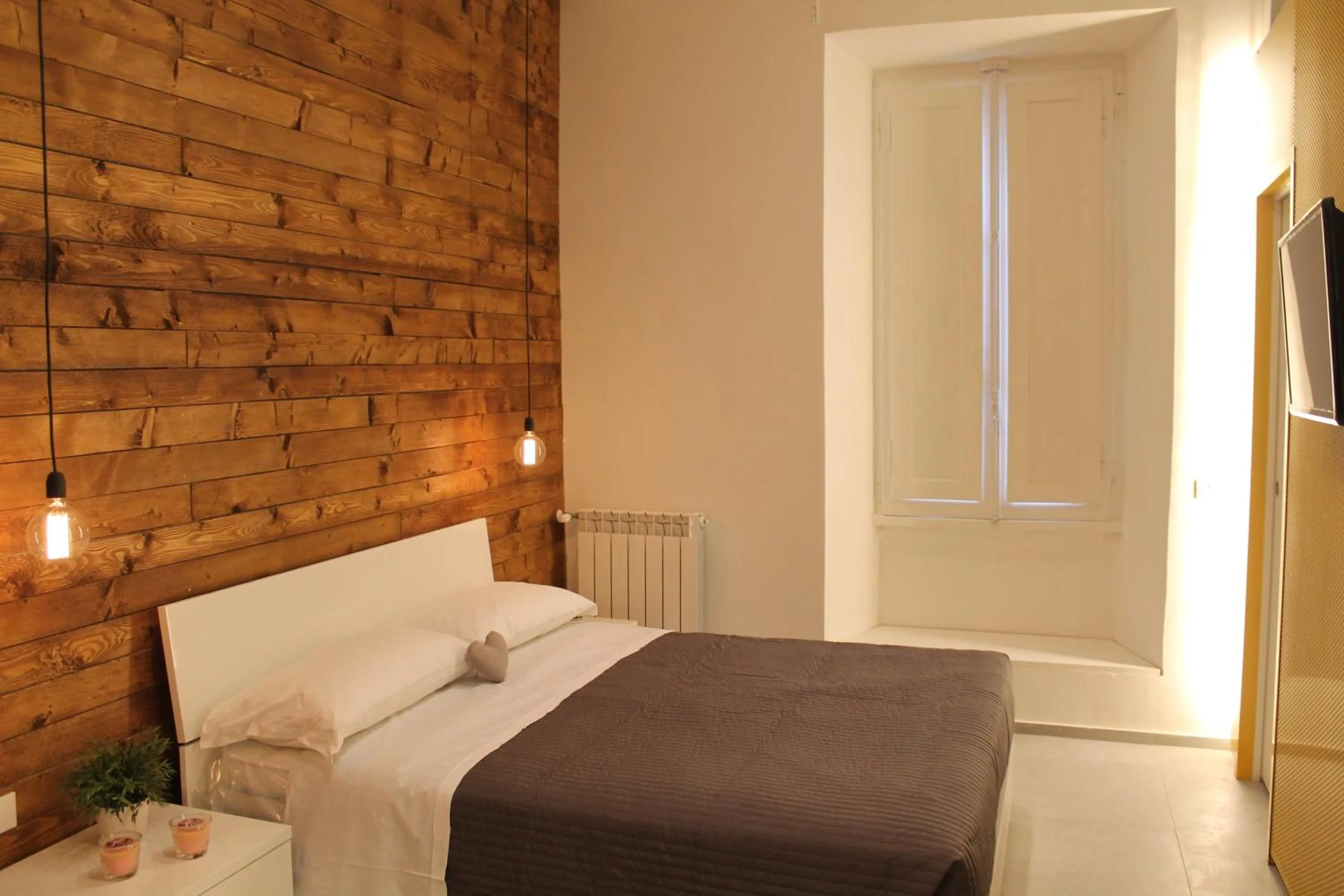 Decorative detail, Bed in B&B Girovagando