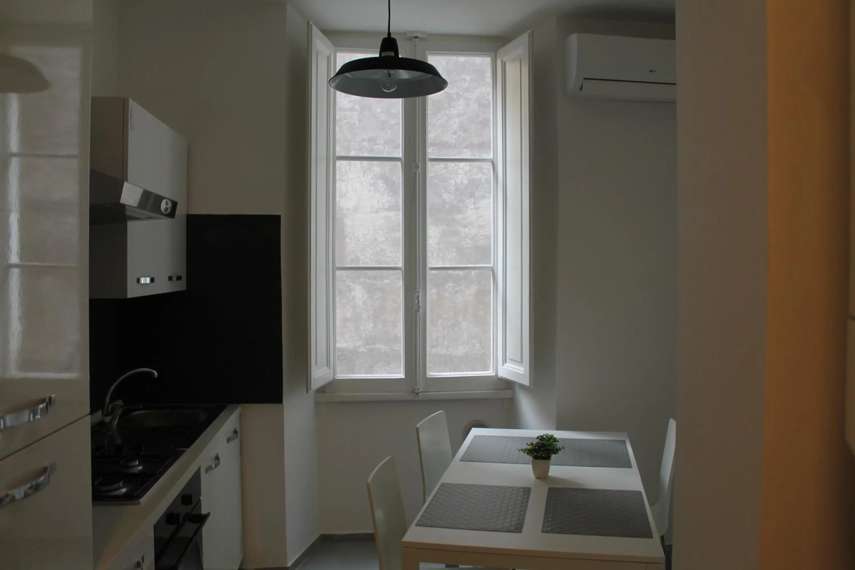 Kitchen or kitchenette in B&B Girovagando