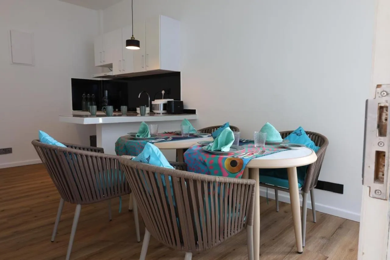 Coffee/tea facilities in Whale Shark Boutique