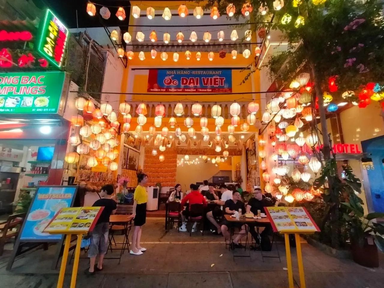 THE RICE HOTEL Nong Thon Dai Viet 131 Bui Vien