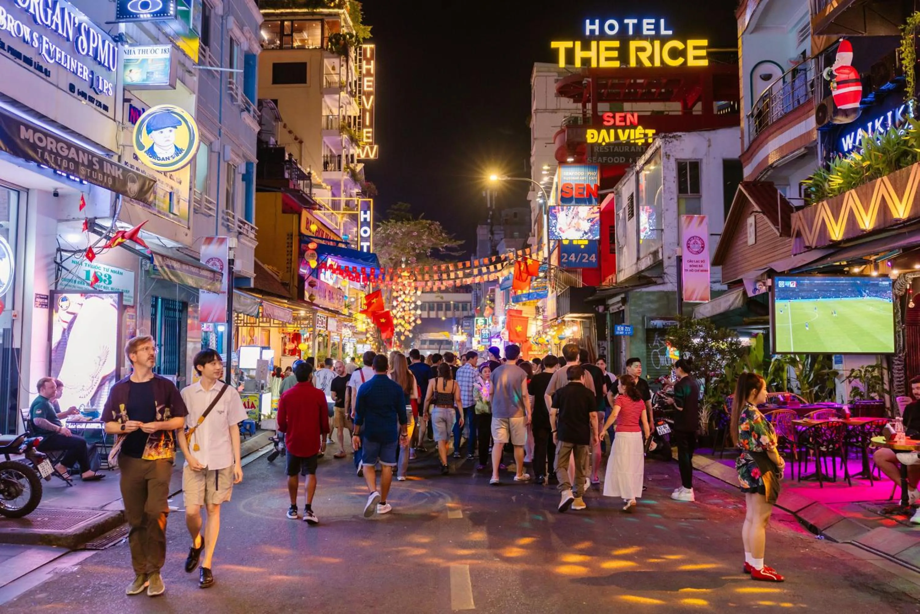 THE RICE HOTEL Nong Thon Dai Viet 131 Bui Vien