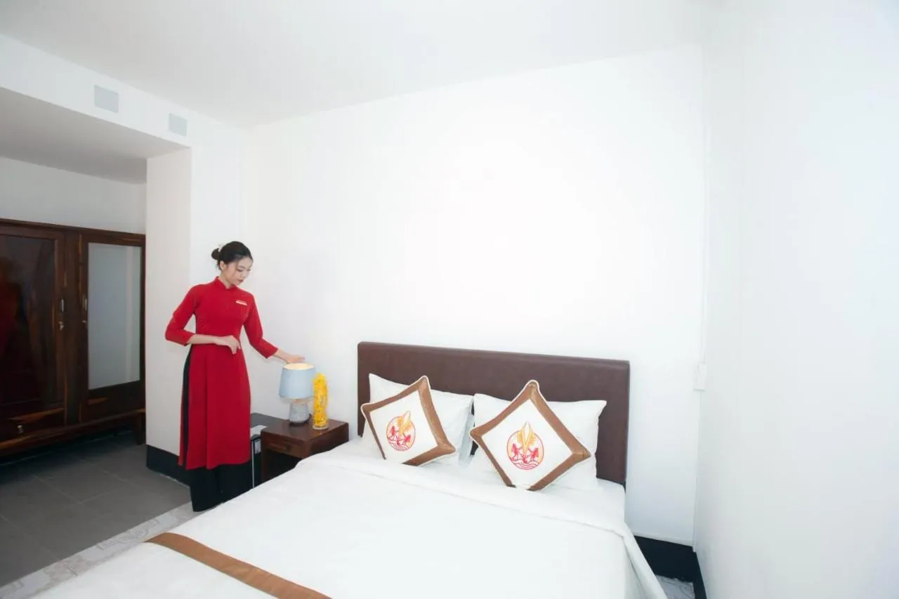 Bed in THE RICE HOTEL Nong Thon Dai Viet 131 Bui Vien