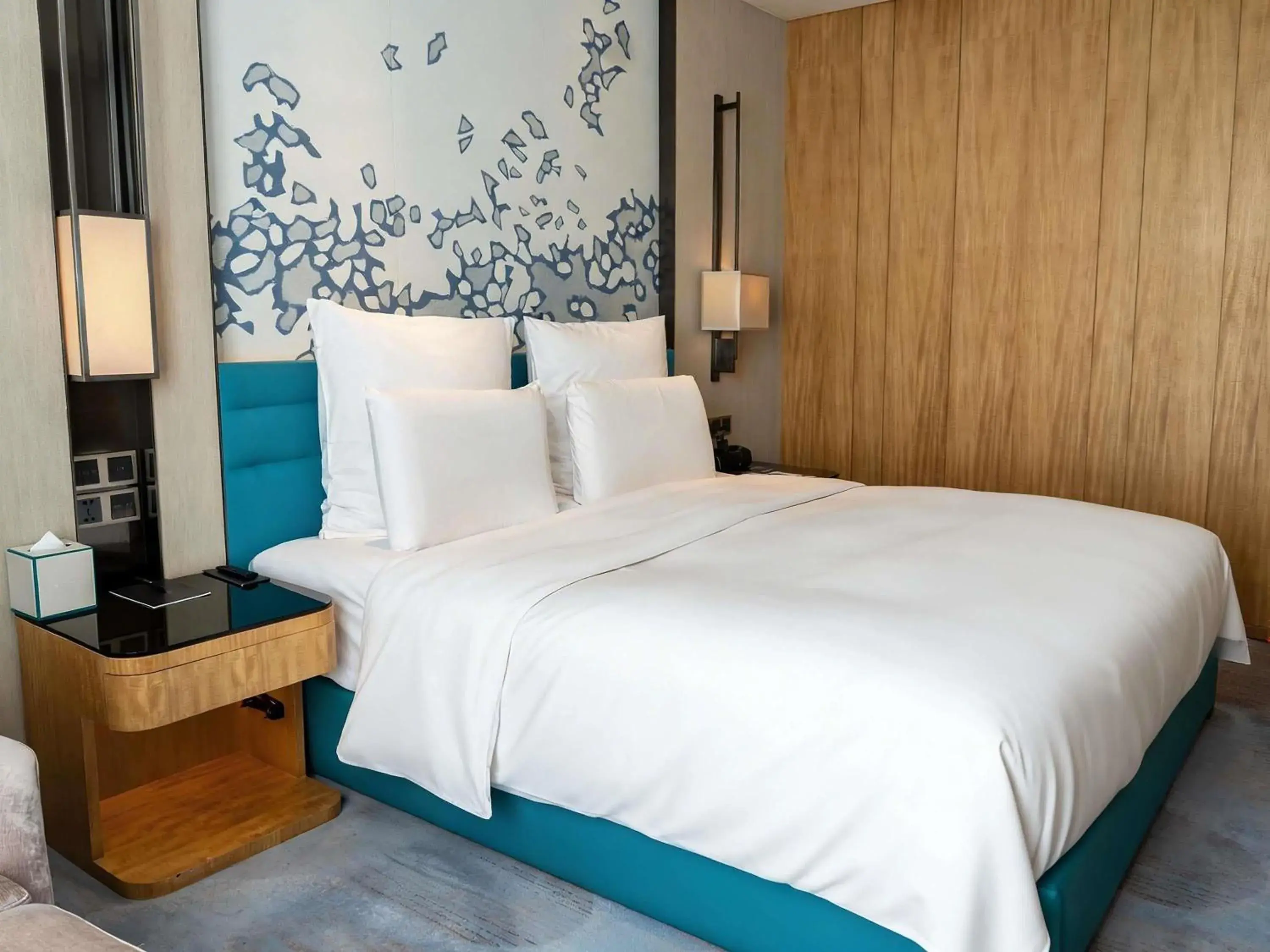 Deluxe King Room in Pullman Taiyuan Deluxe King Room in Pullman Taiyuan