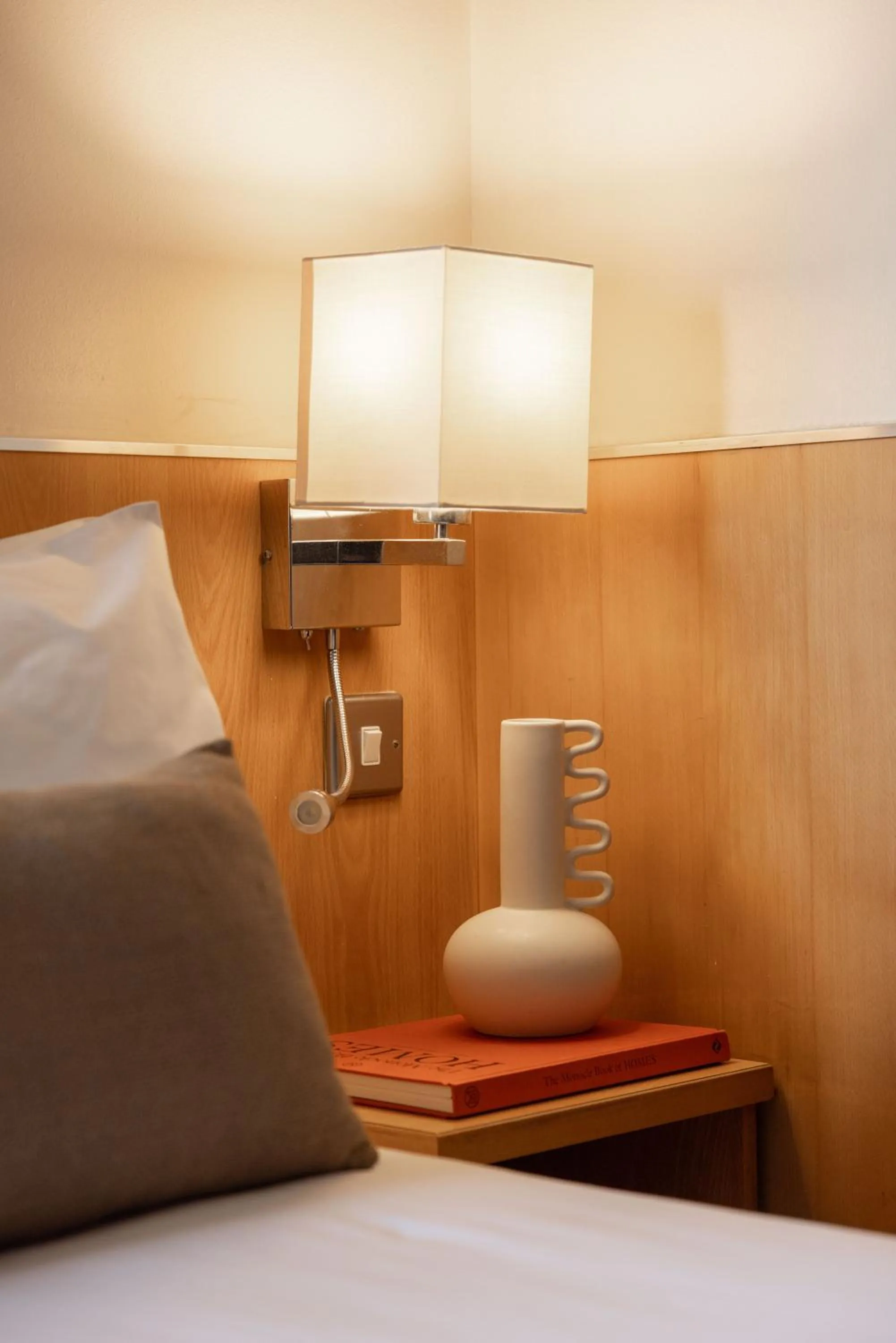 Decorative detail, Bed in St Giles London – A St Giles Hotel