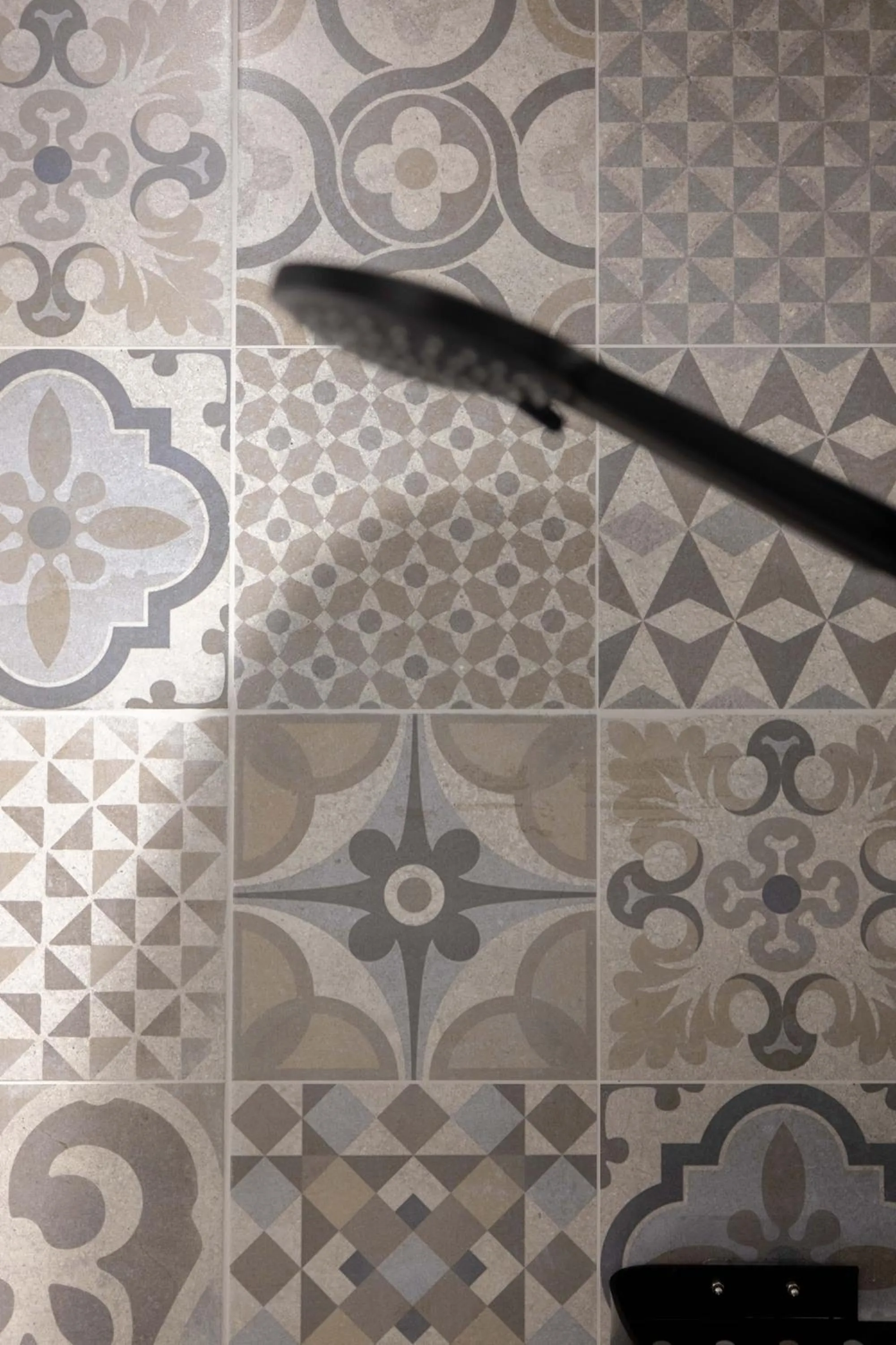 Shower in St Giles London – A St Giles Hotel