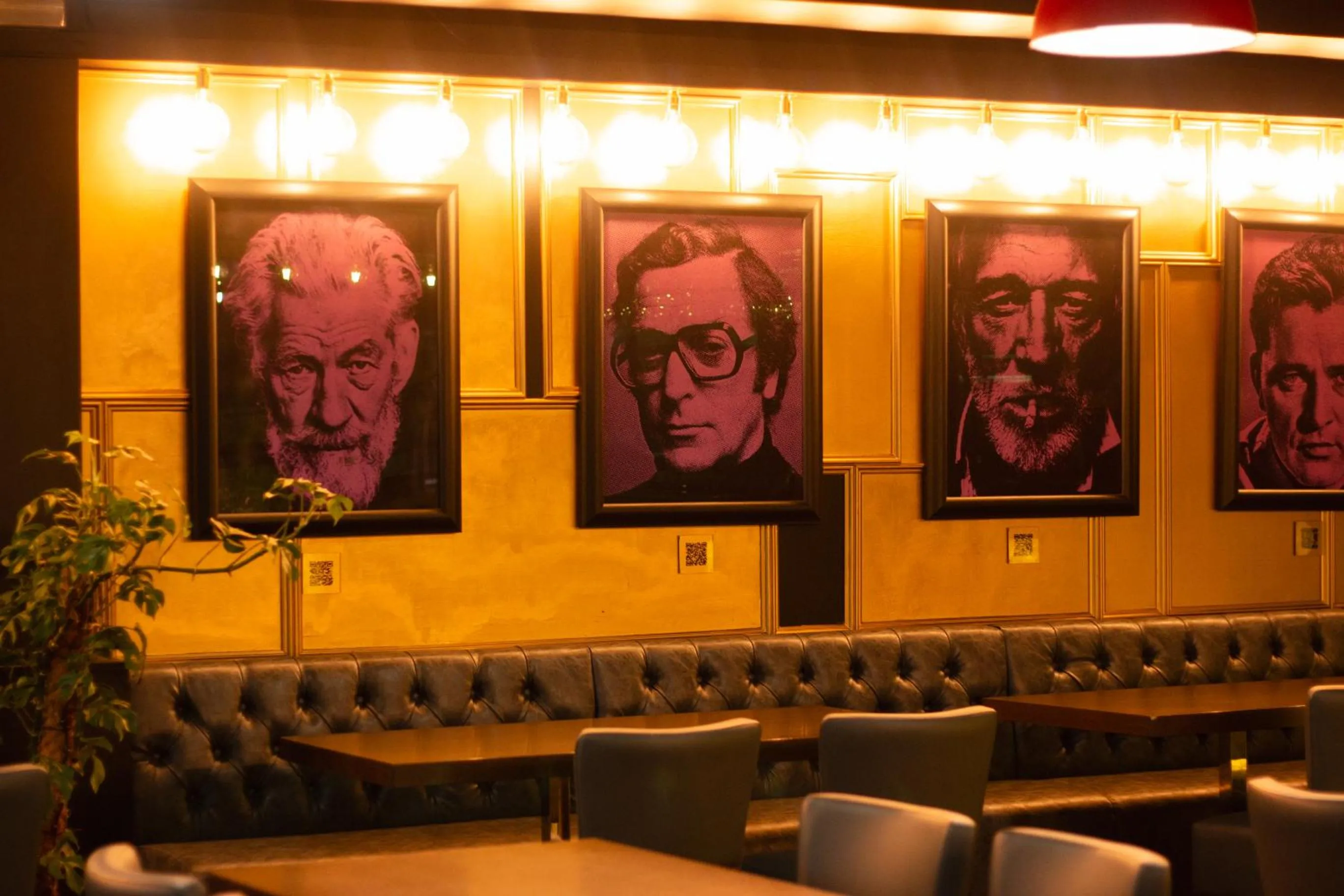 Restaurant/places to eat in St Giles London – A St Giles Hotel