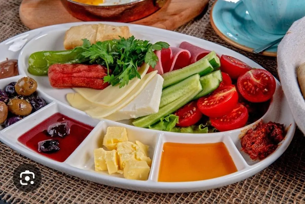 Breakfast in Old Harbour Hotel istanbul