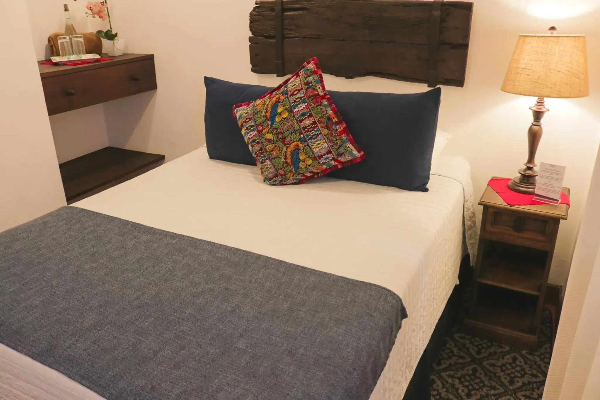 Standard Double Room in Hotel Posada de la Luna Standard Double Room in Hotel Posada de la Luna