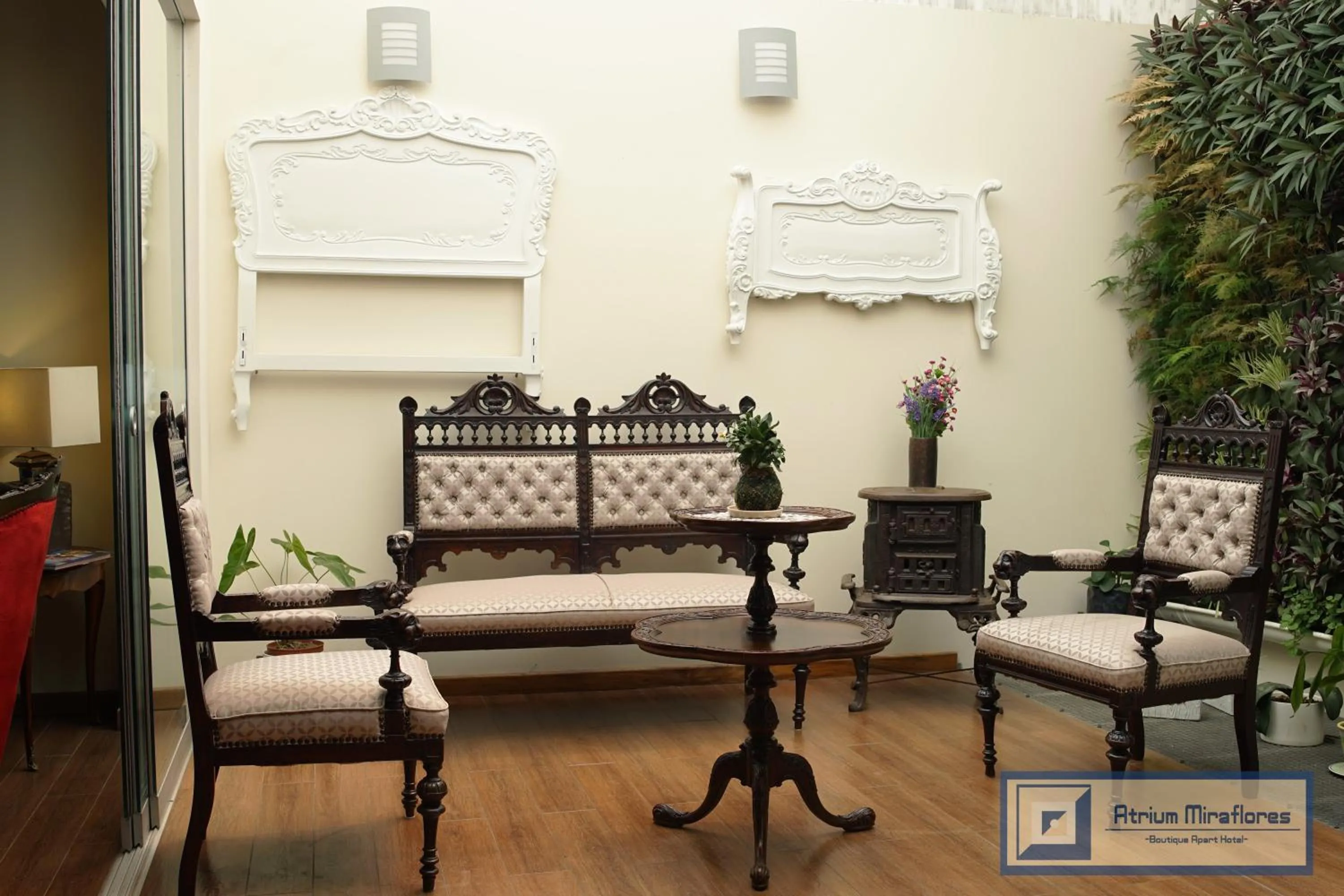 Lobby or reception in Atrium Miraflores Hotel