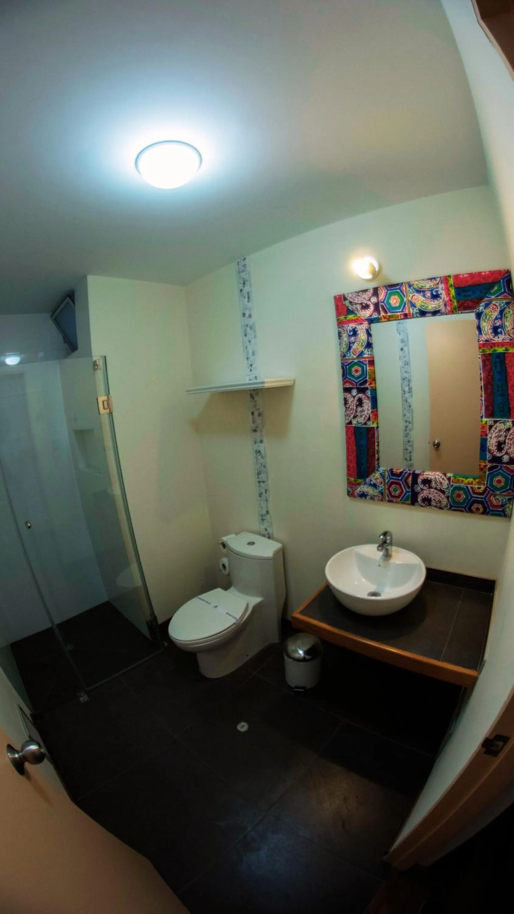 Shower in Atrium Miraflores Hotel