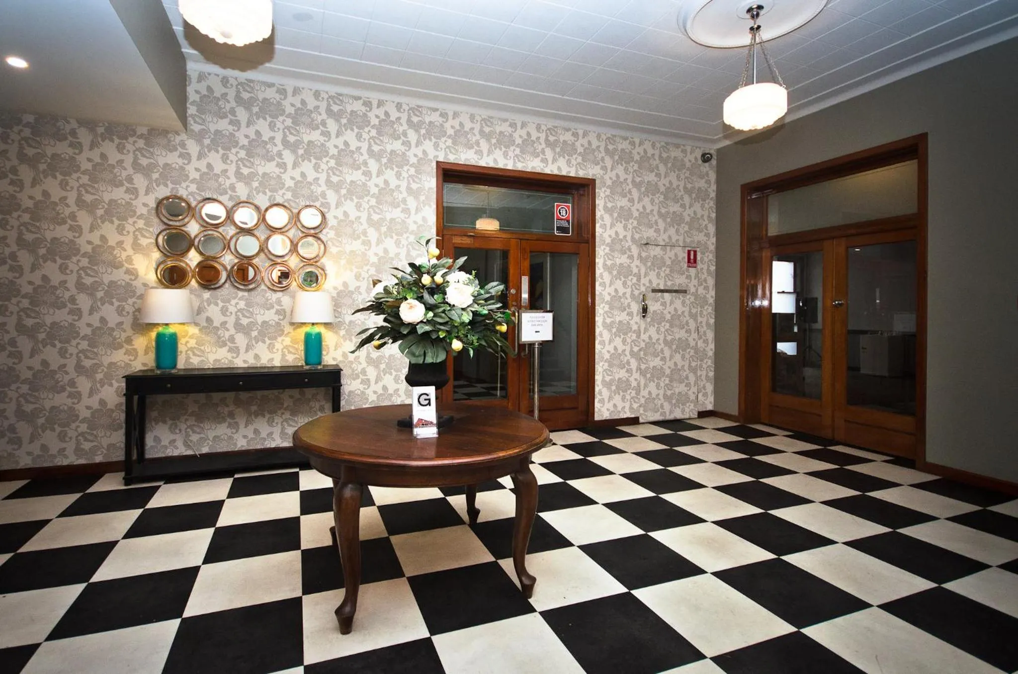 Lobby or reception in The George Hotel Bathurst
