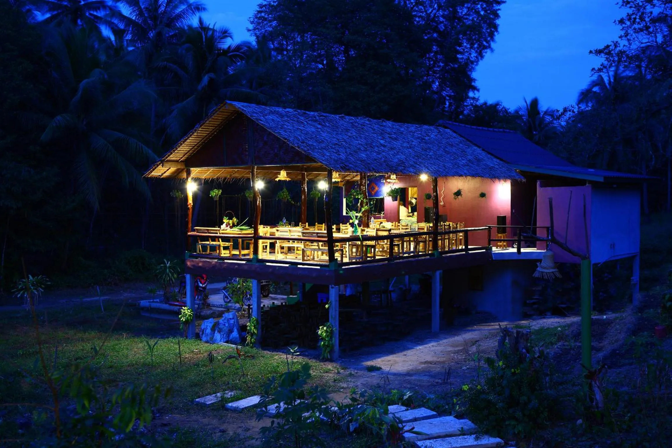 Kitchen or kitchenette in Phayam Garden View