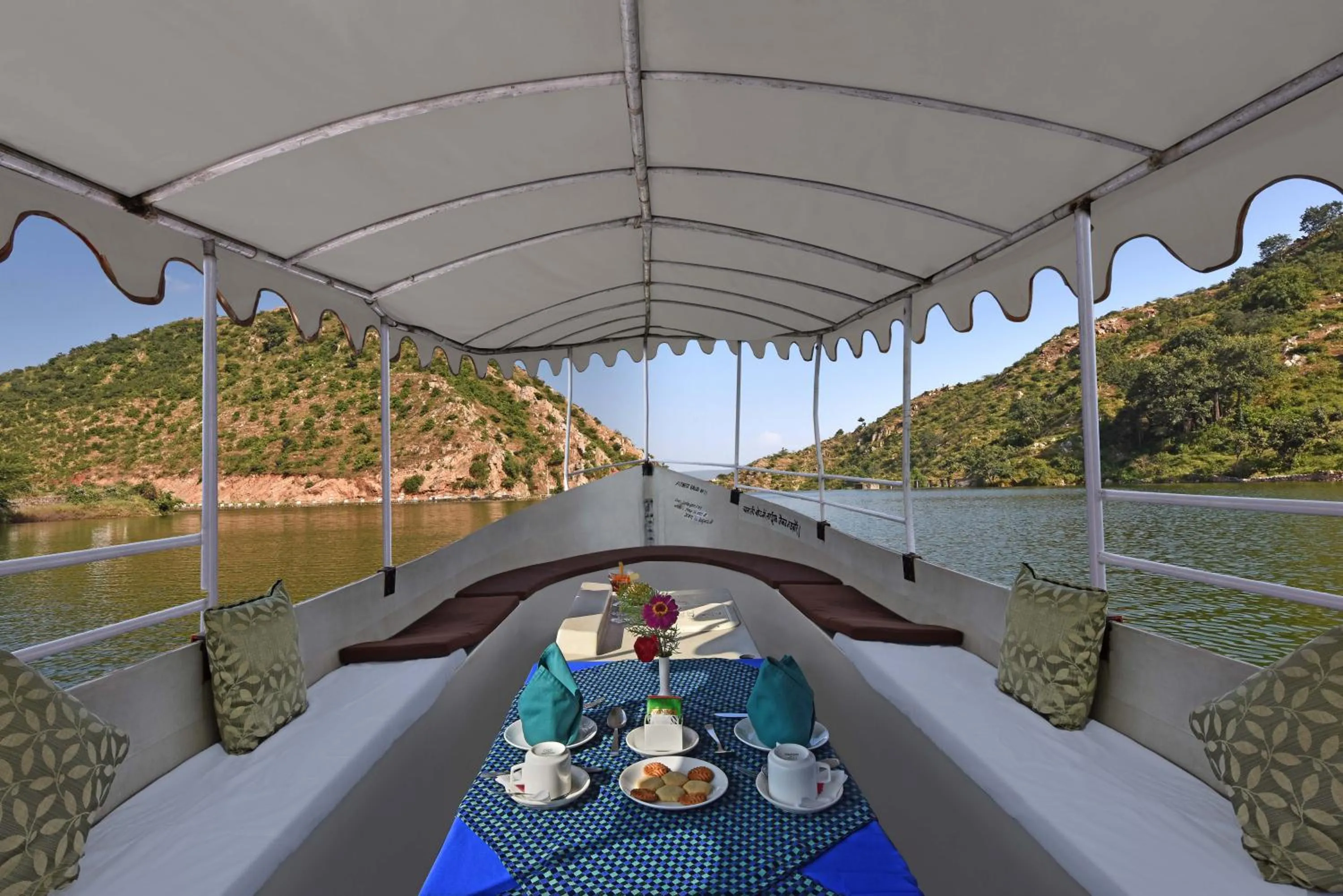 Restaurant/places to eat in Kumbhalgarh Safari Camp by Trulyy