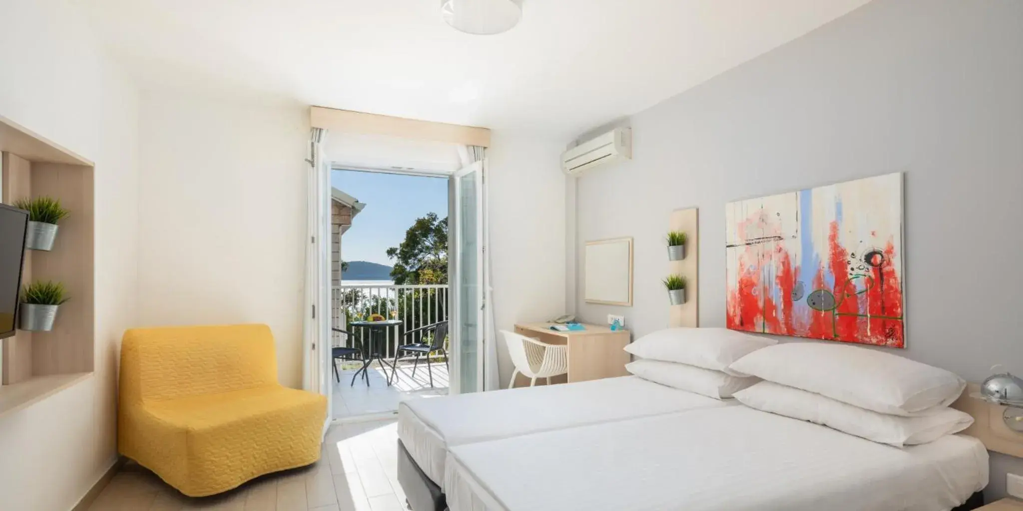 Superior Double Room with Seaside Balcony in Bellevue Maradiso Village by Aminess Superior Double Room with Seaside Balcony in Bellevue Maradiso Village by Aminess