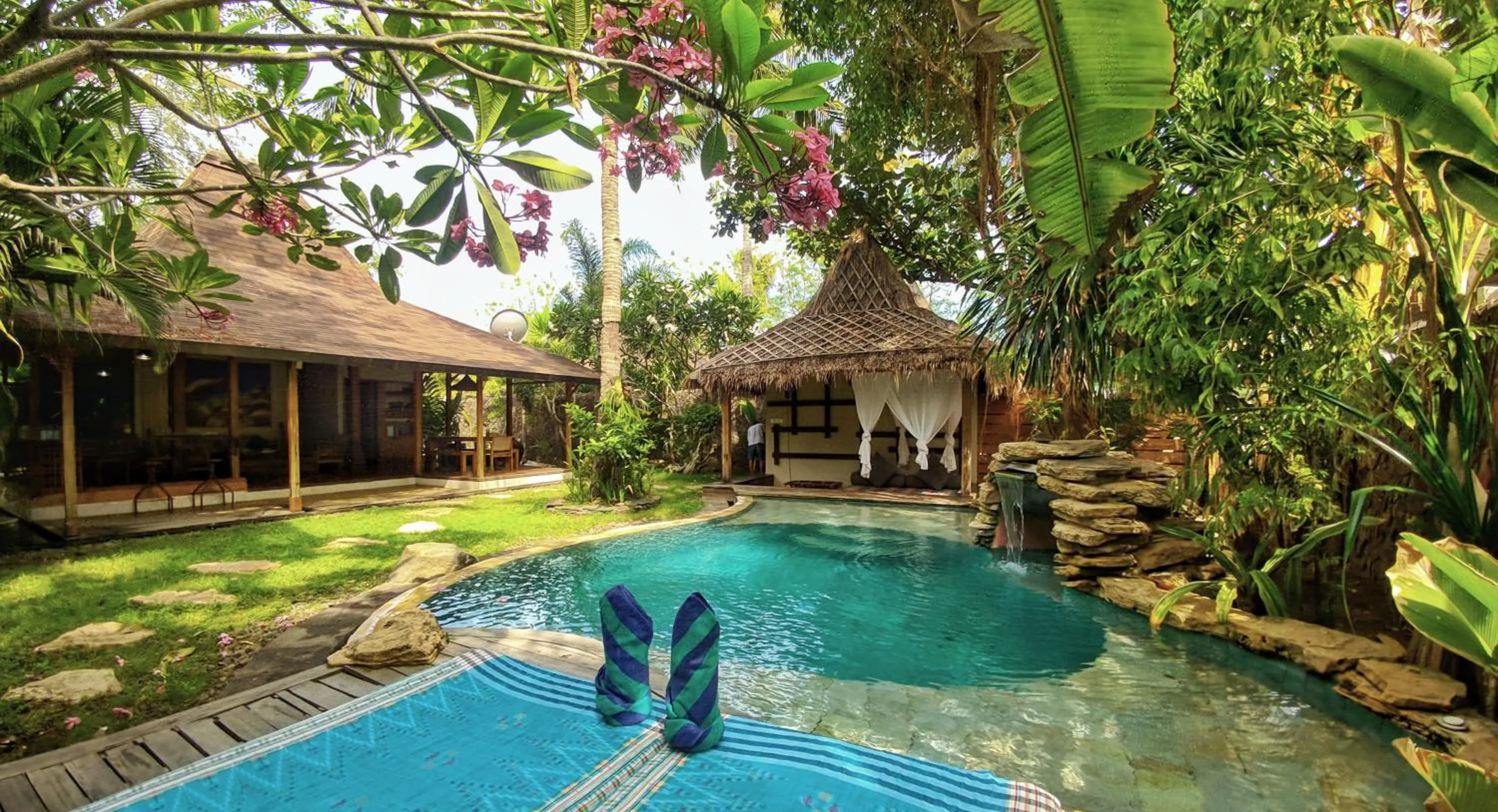 Swimming pool in Villa Bhuvana with private swimming pool