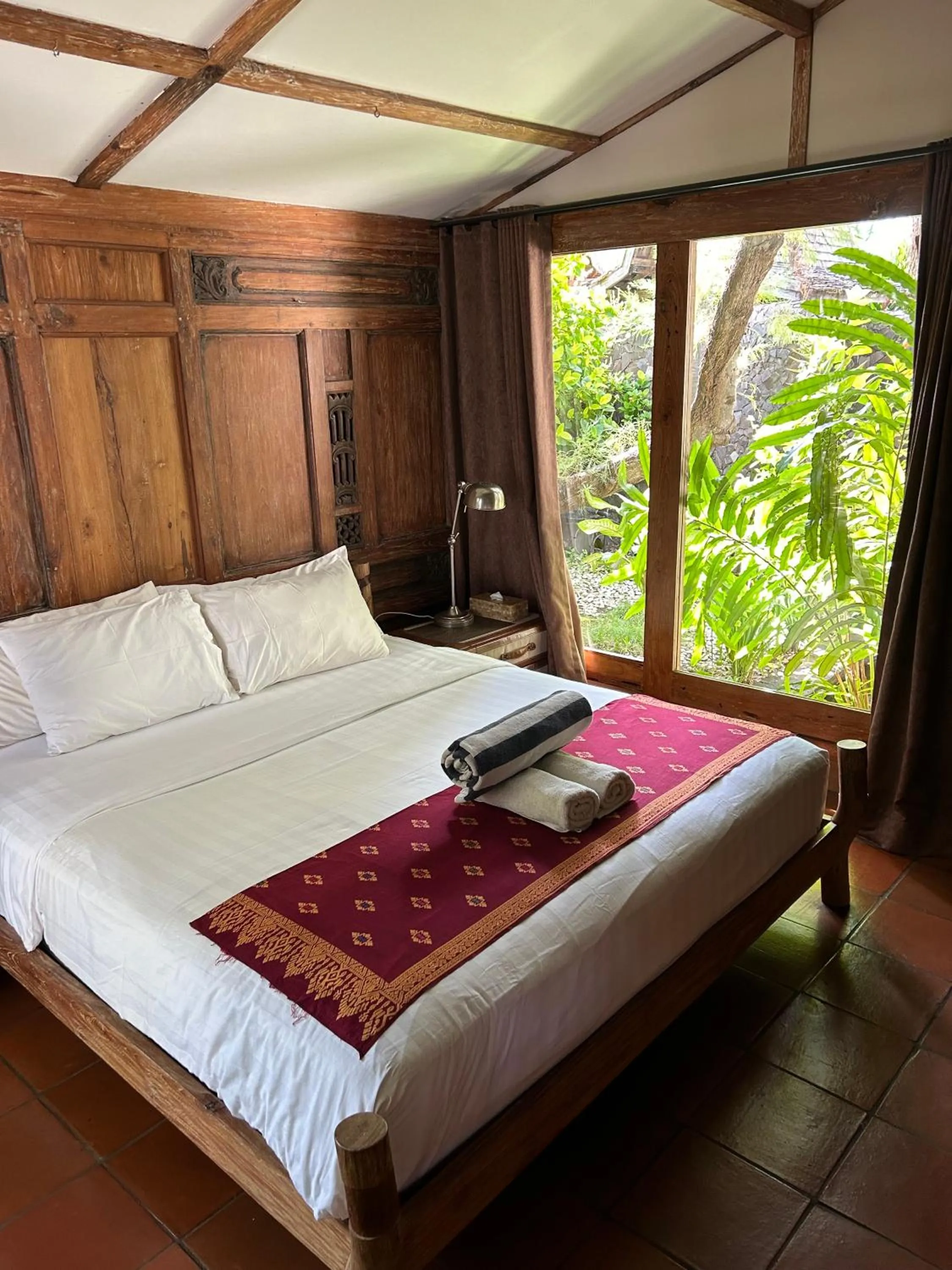 Bed in Villa Bhuvana with private swimming pool