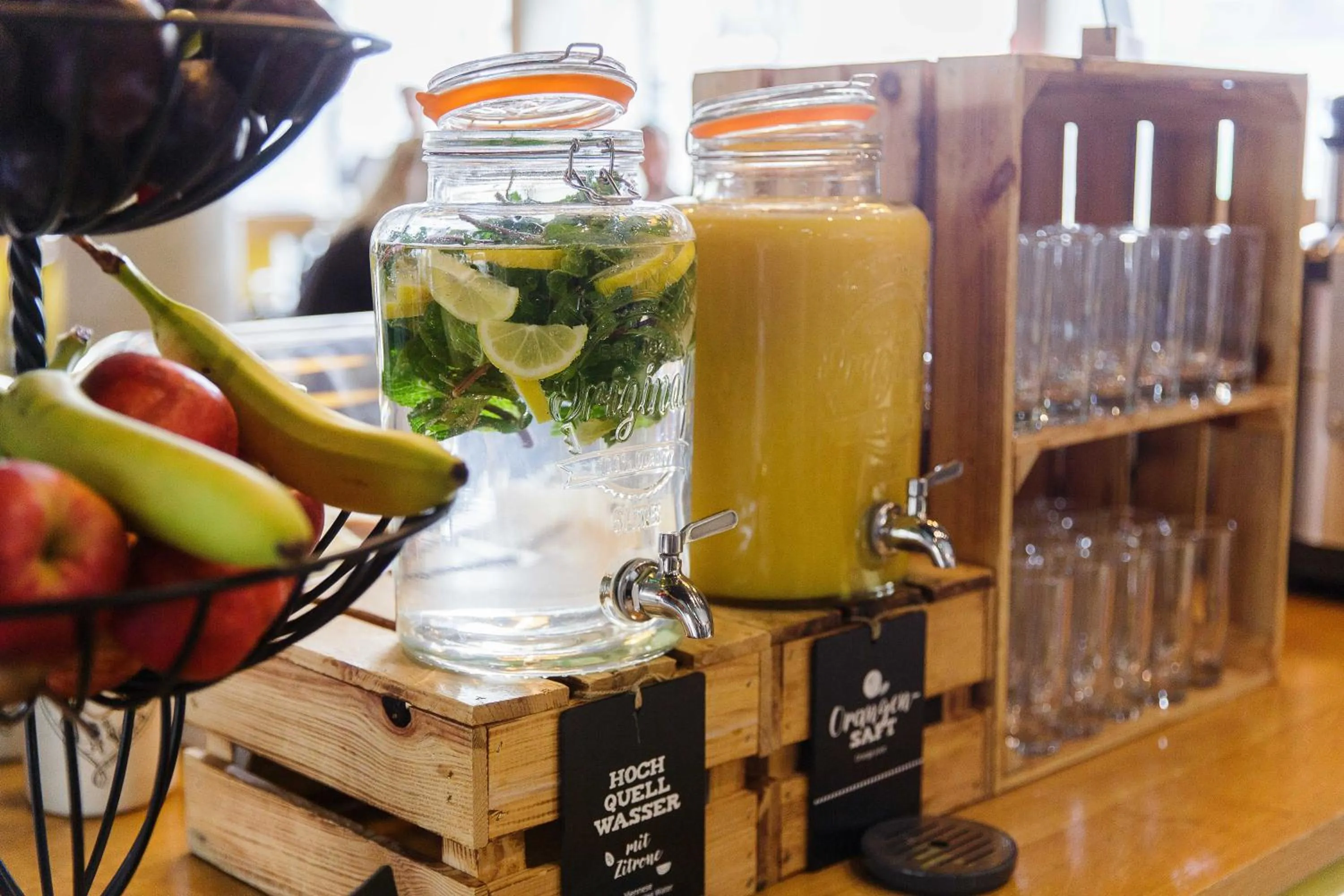 Food and drinks in Hotel Schani Wien Hauptbahnhof