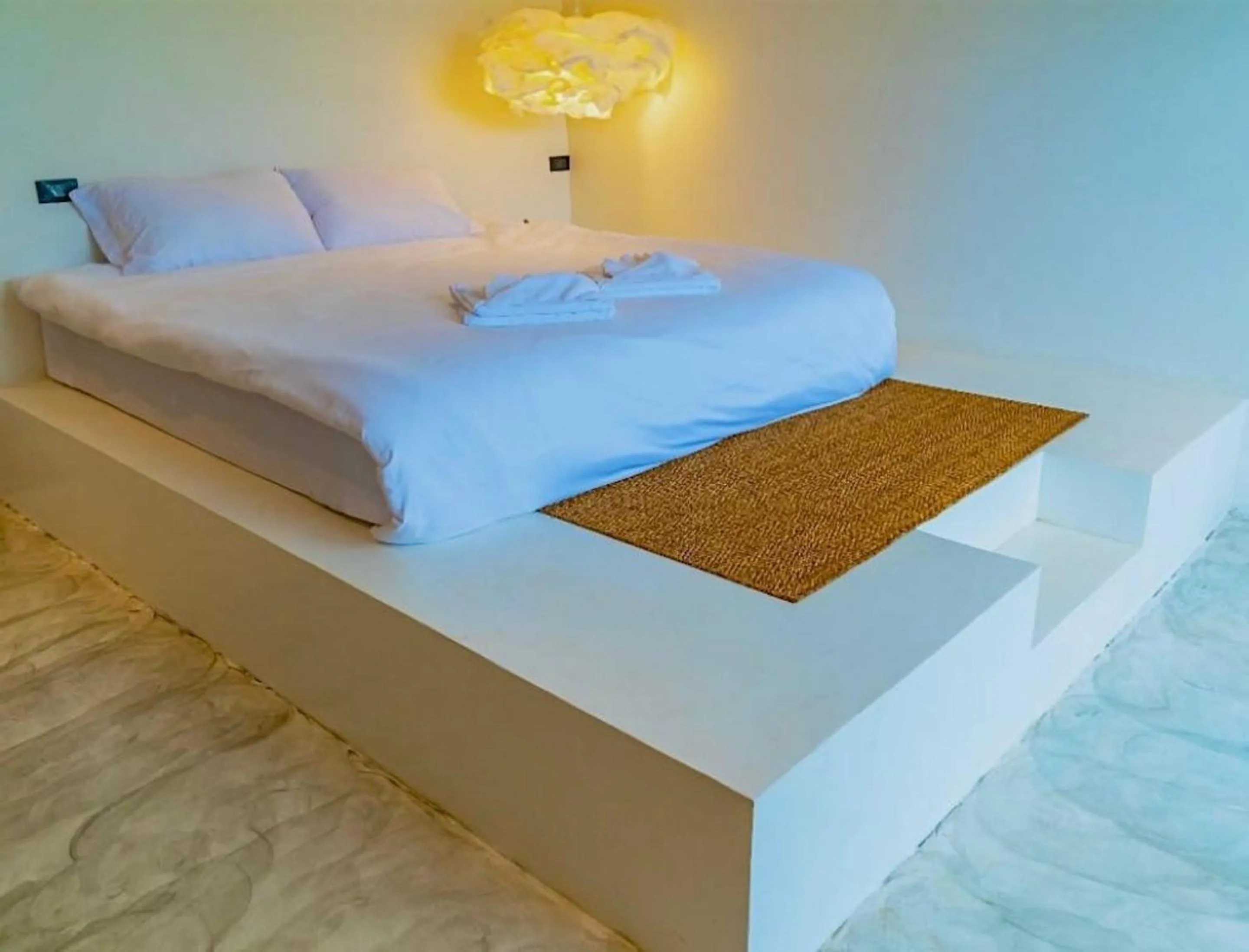Bed in R resident resort
