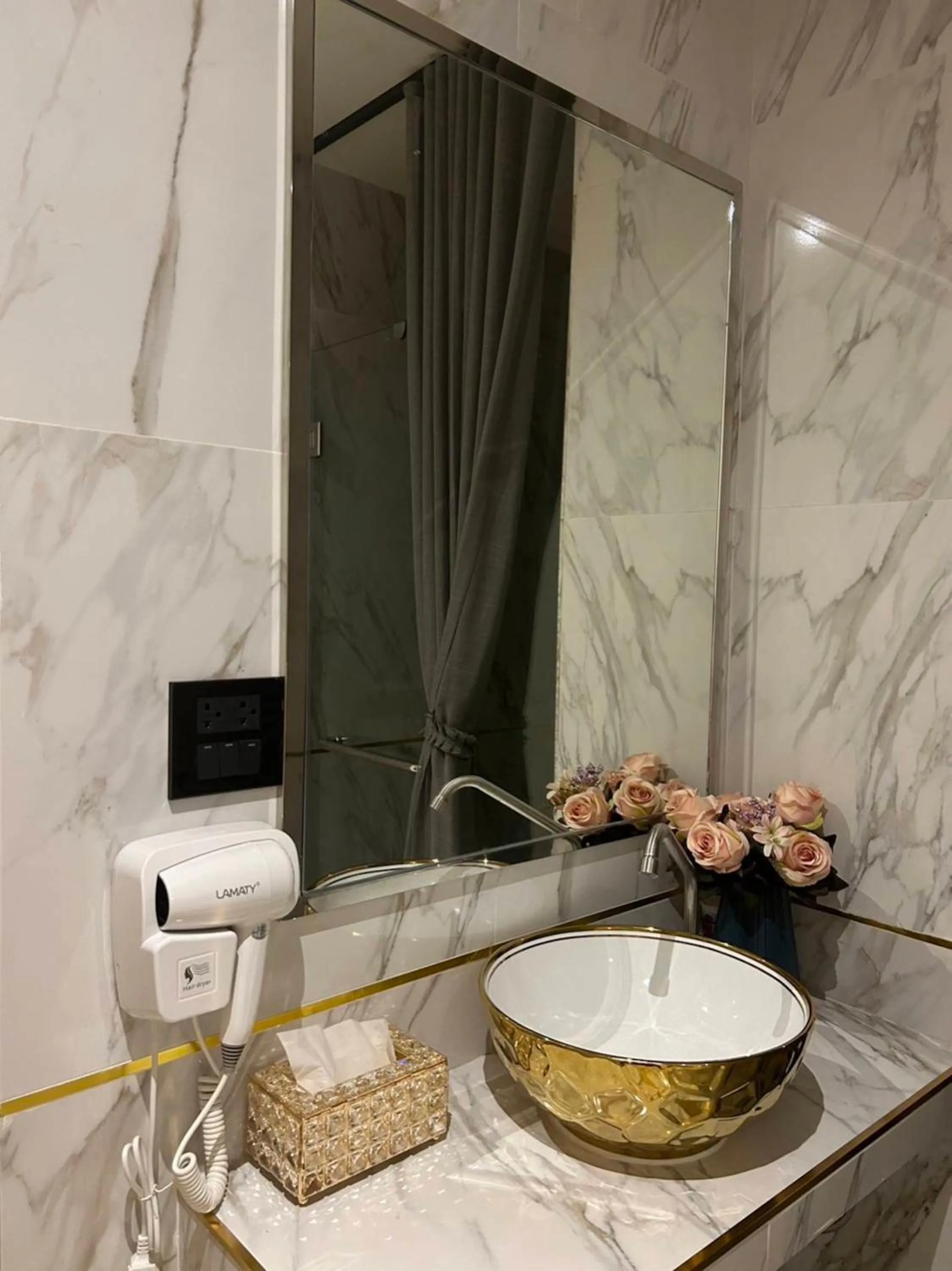 Bathroom in R resident resort