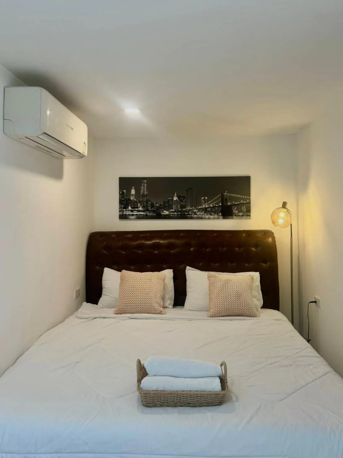 Bed in R resident resort