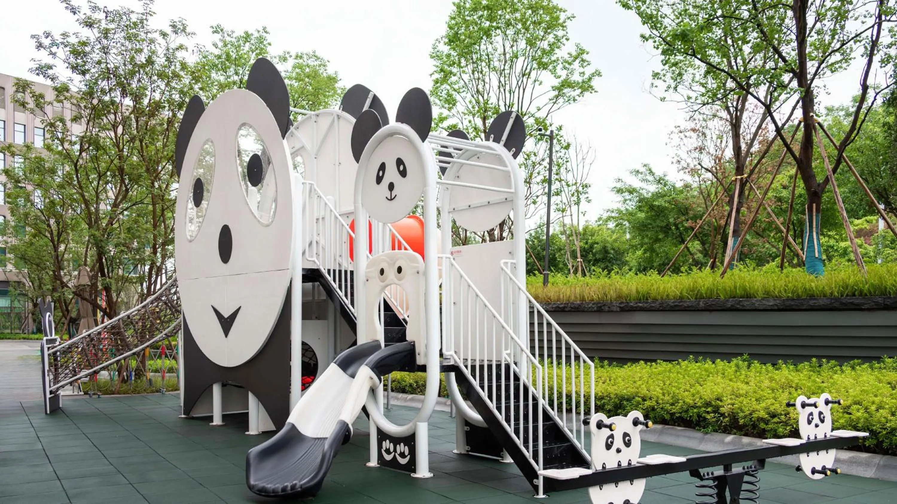 Fitness centre/facilities in Holiday Inn Chongqing Science Hall by IHG