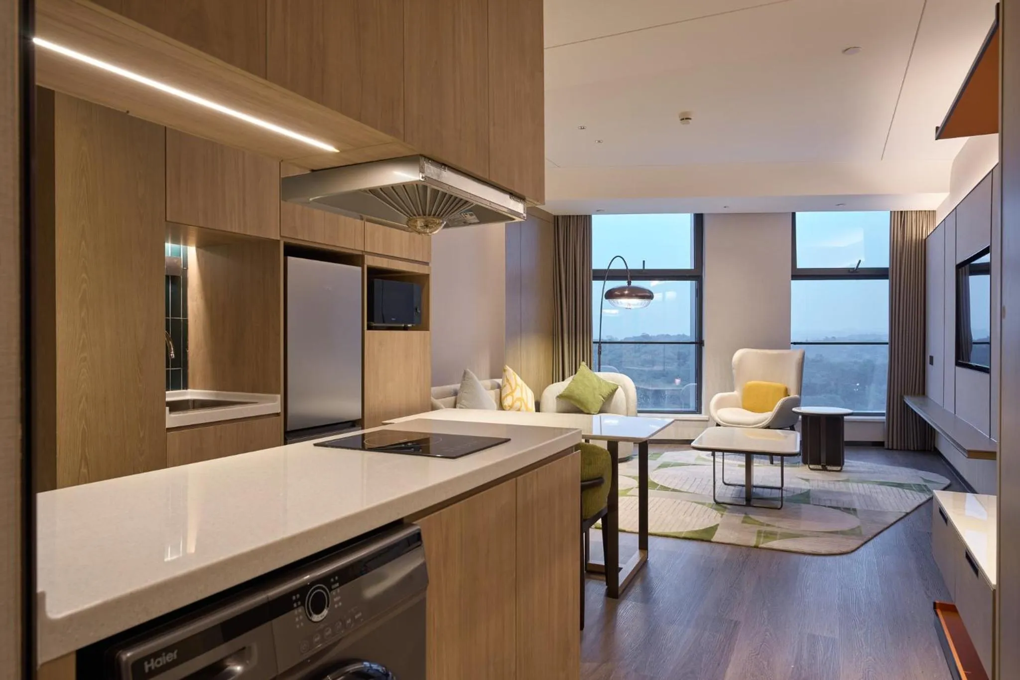 Photo of the whole room in Holiday Inn Chongqing Science Hall by IHG