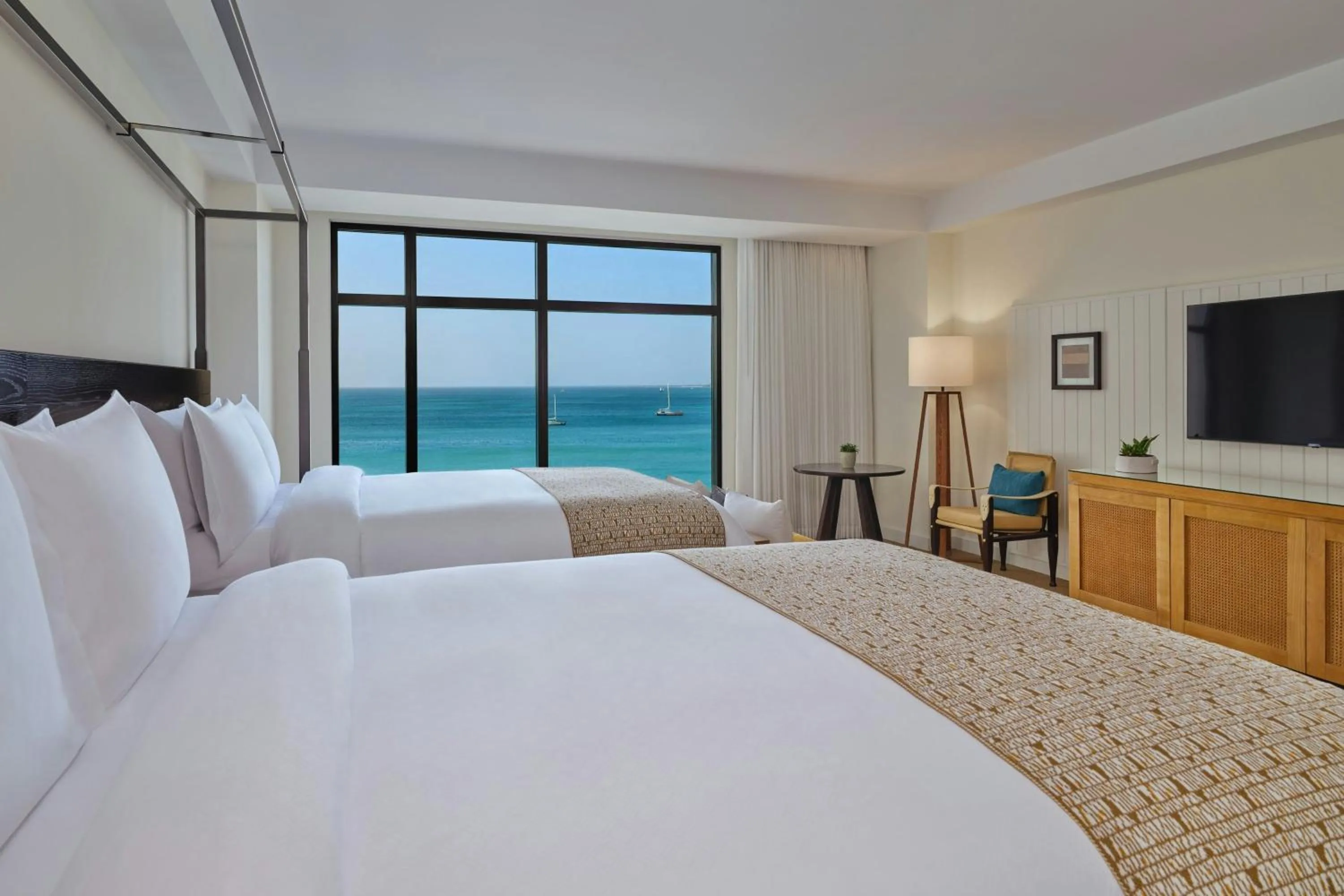 Bedroom, Bed in The St. Regis Aruba Resort