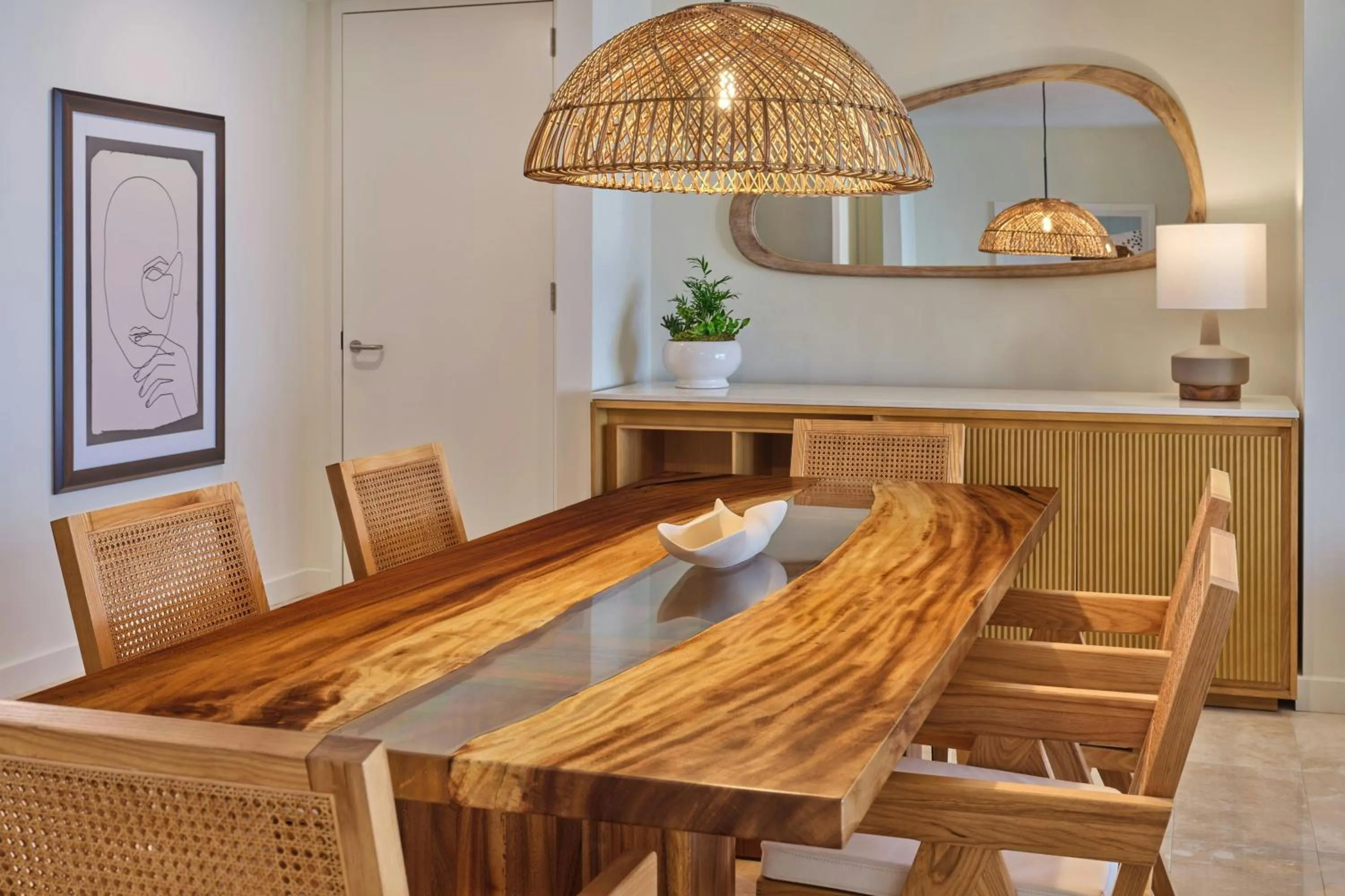 Photo of the whole room in The St. Regis Aruba Resort