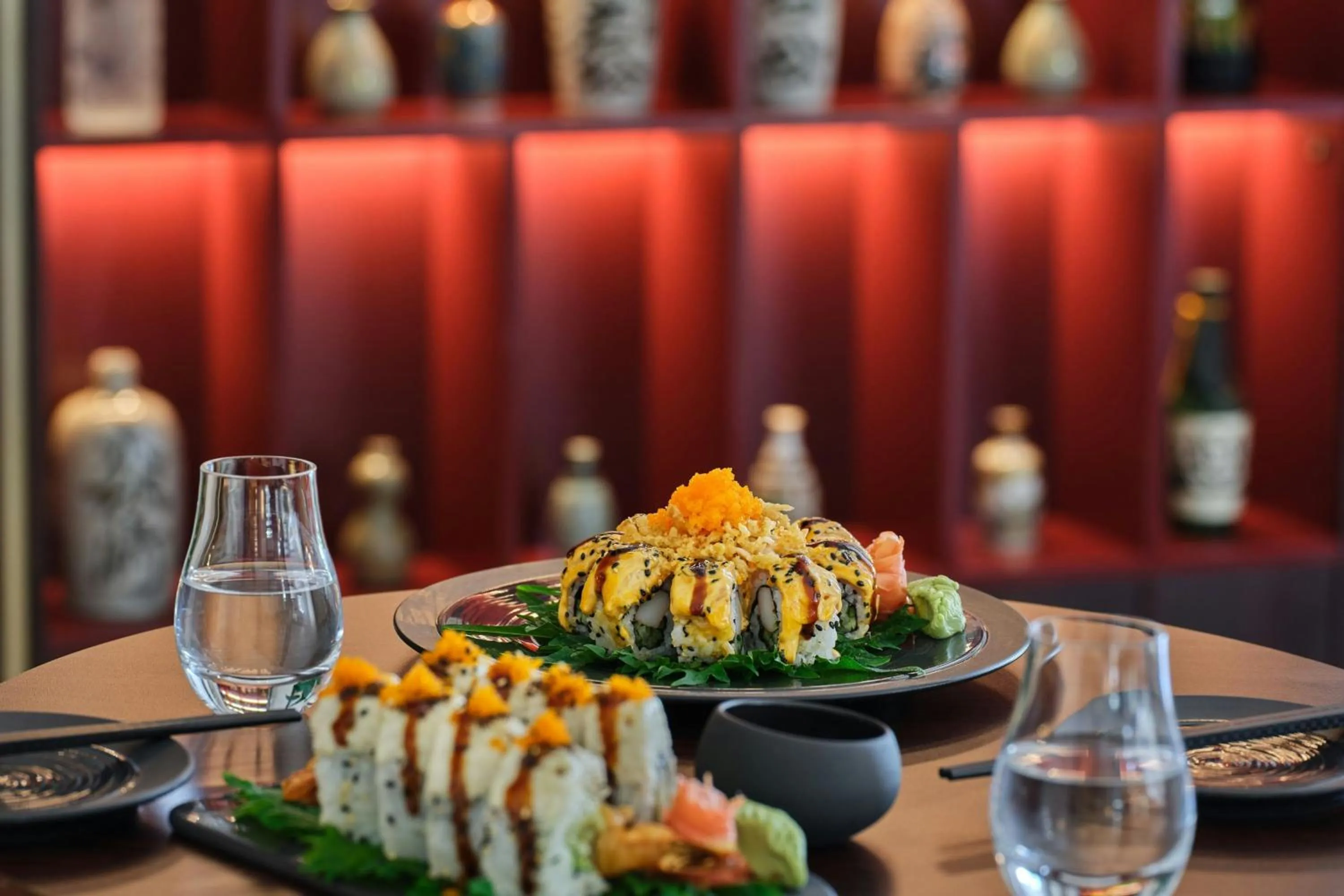 Lounge or bar in The St. Regis Aruba Resort
