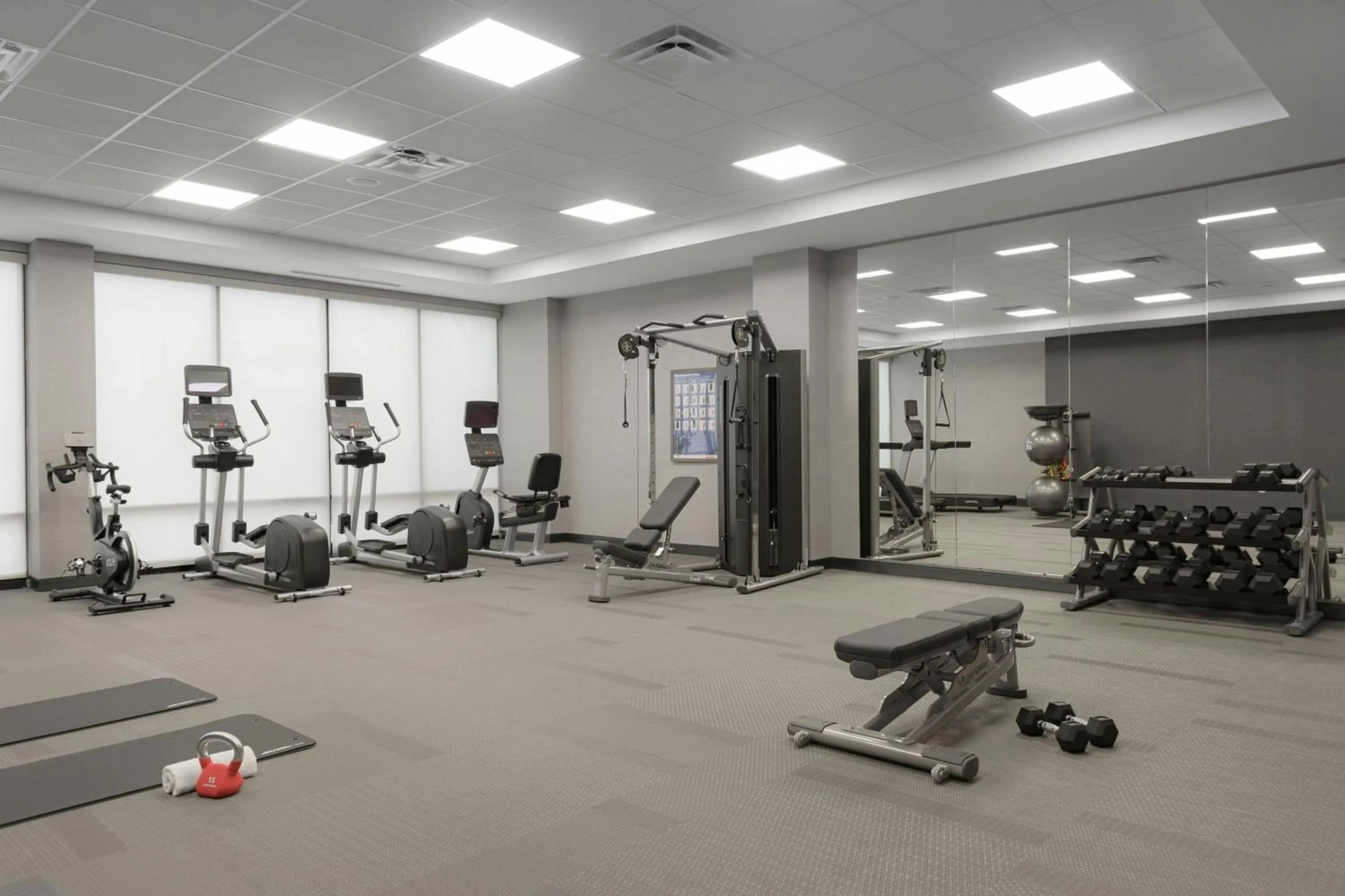 Fitness centre/facilities in TownePlace Suites by Marriott Cincinnati Oakley
