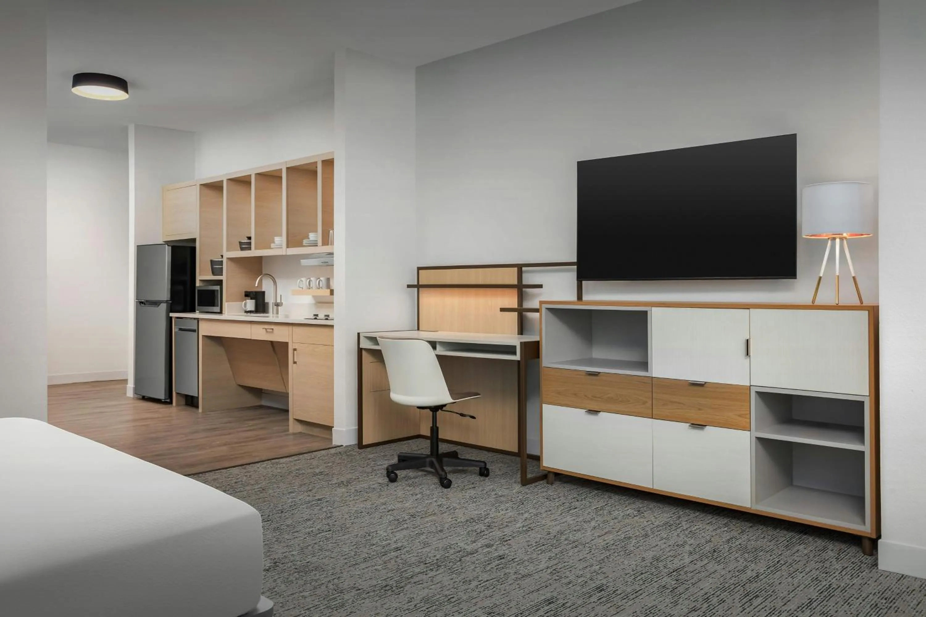 Bedroom, Bed in TownePlace Suites by Marriott Forney