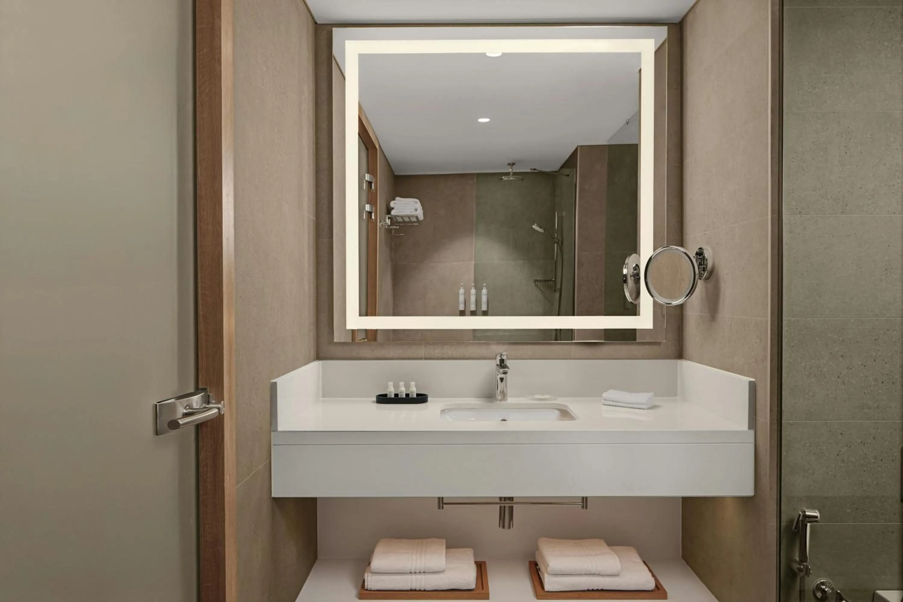 Bathroom in Courtyard by Marriott Dakar Diamniadio