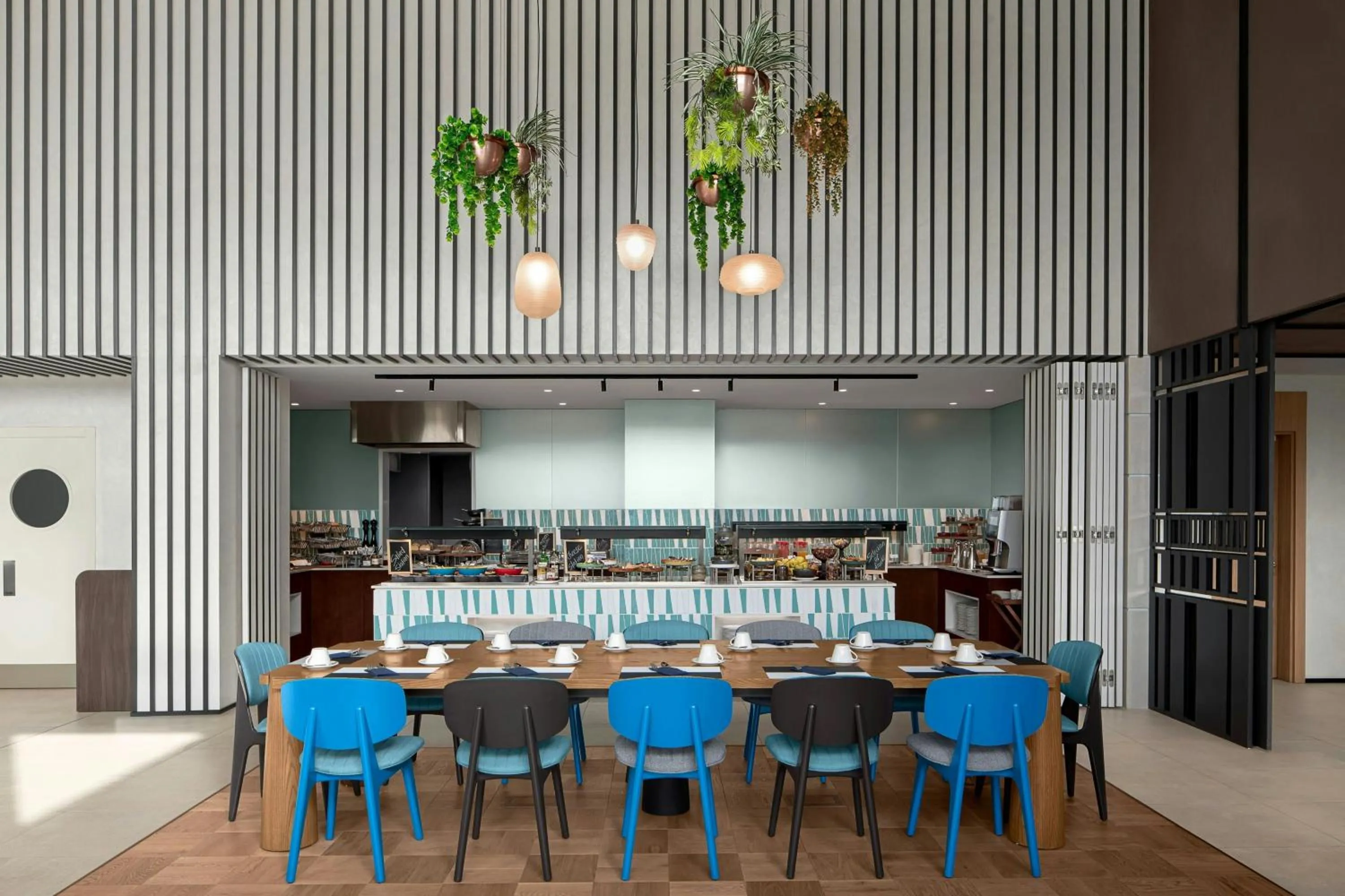 Restaurant/places to eat in Courtyard by Marriott Dakar Diamniadio