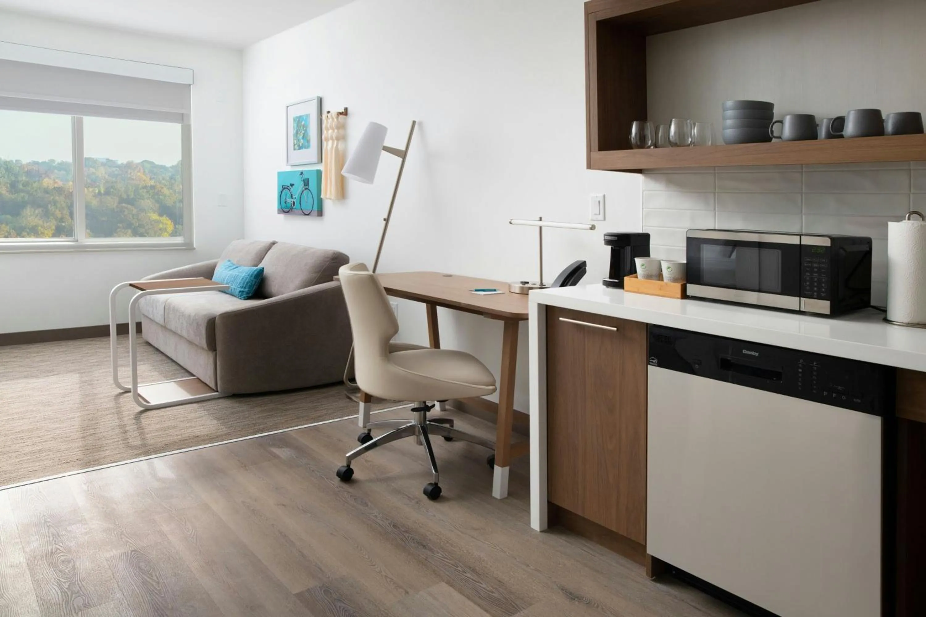 Bedroom in Element Fort Smith