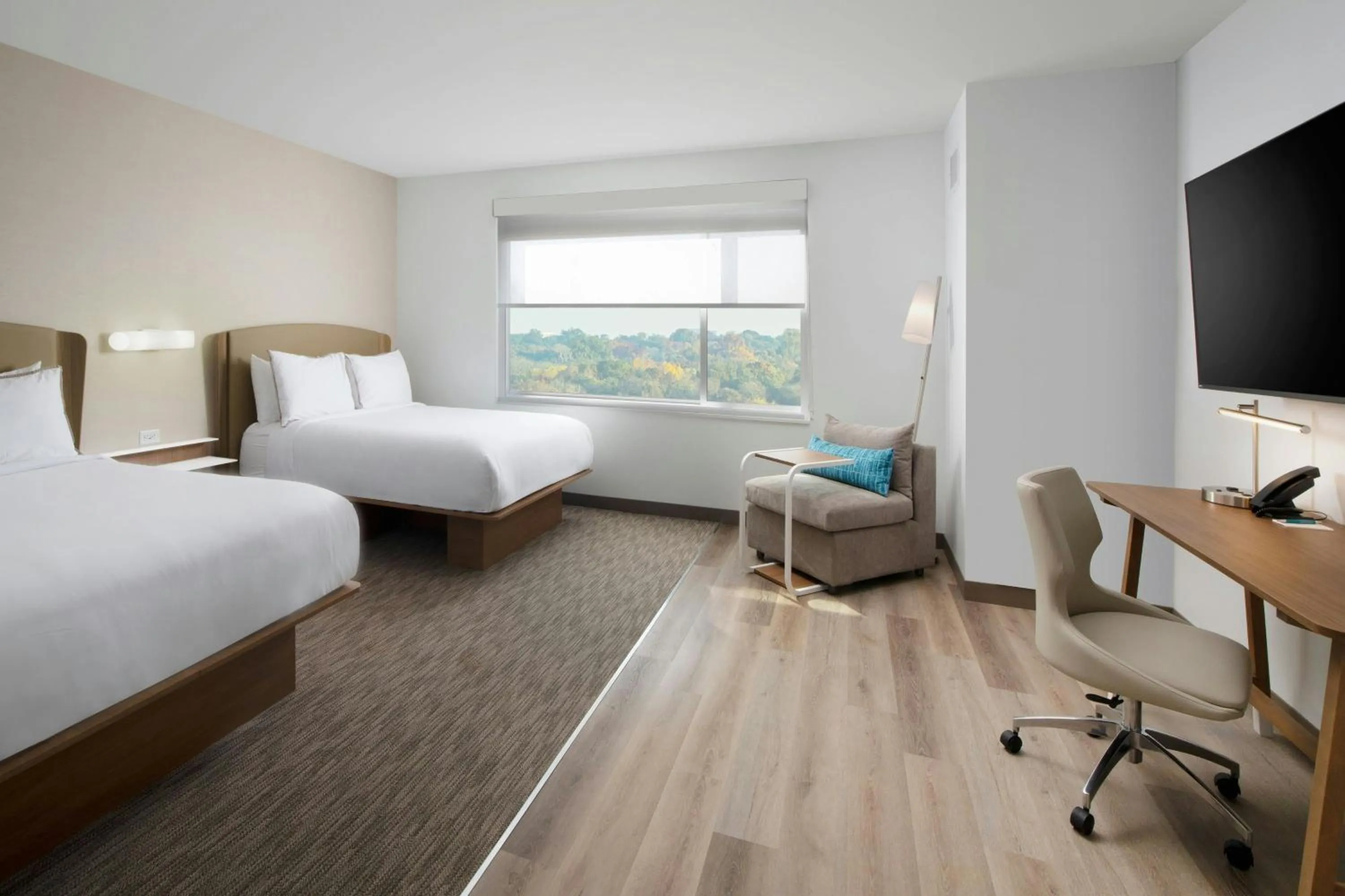 Photo of the whole room, Bed in Element Fort Smith