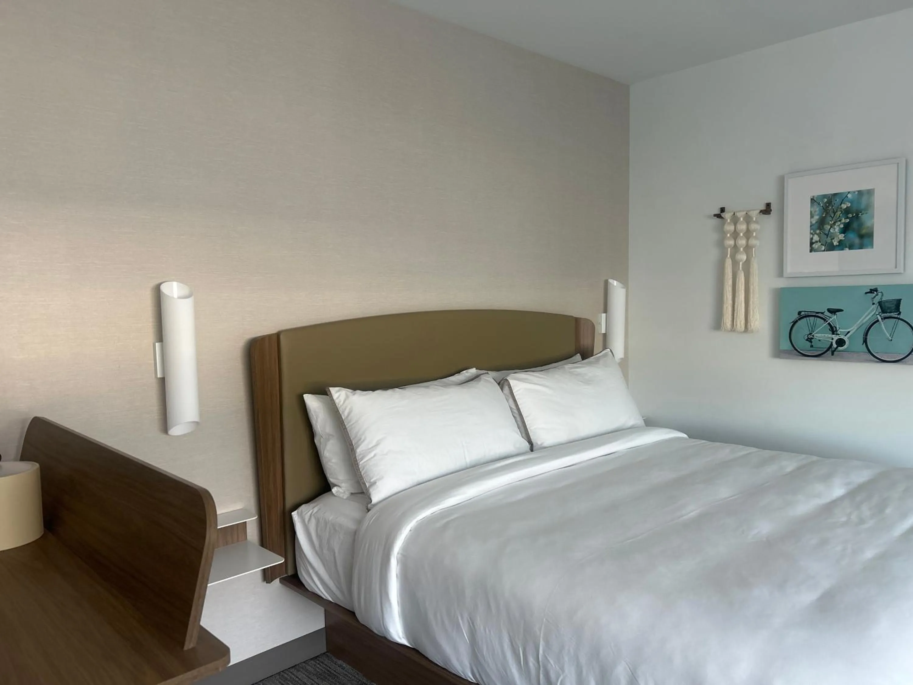 Bed in Element Fort Smith