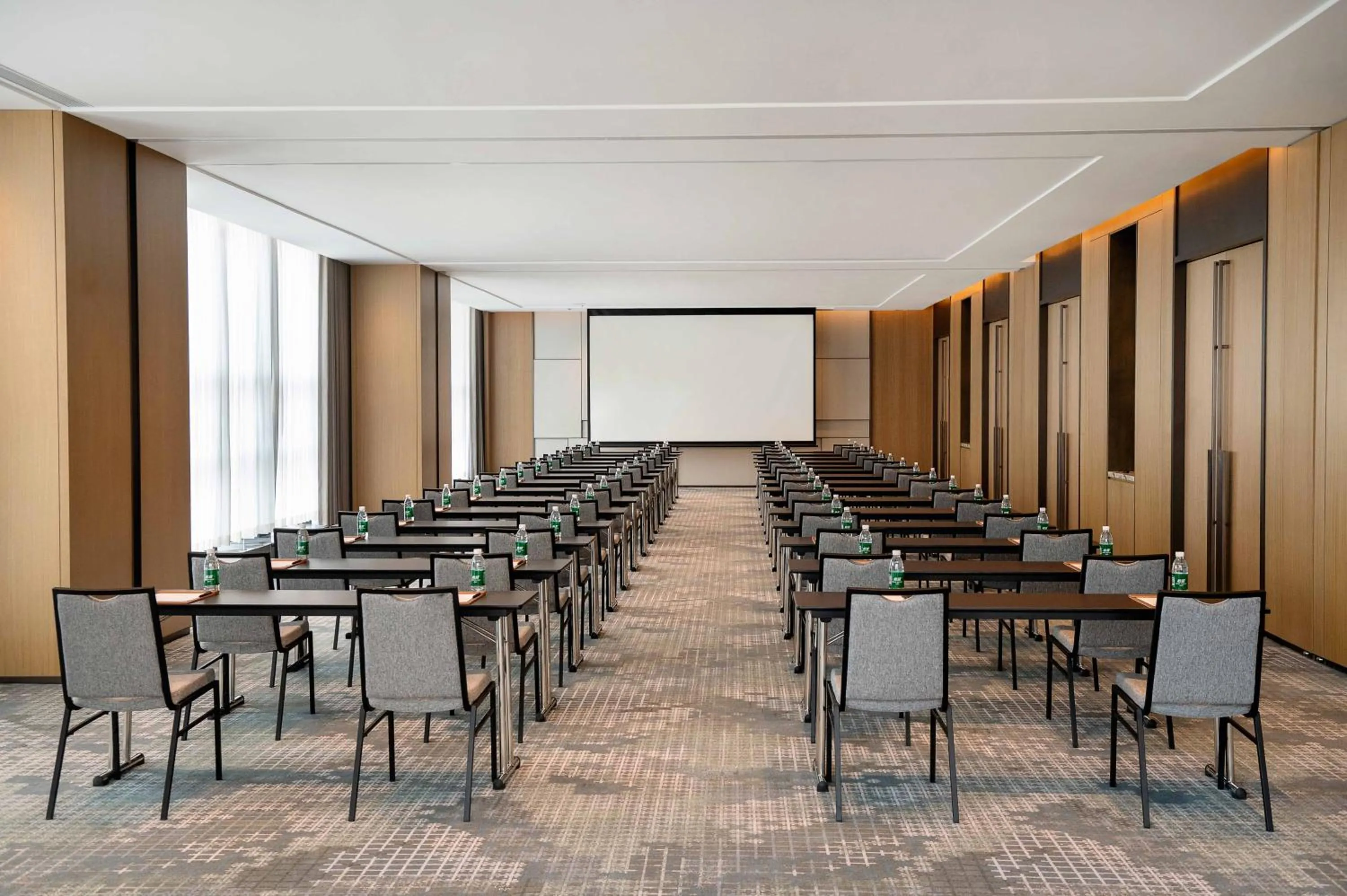 Meeting/conference room in Courtyard by Marriott Nanning Wuxiang