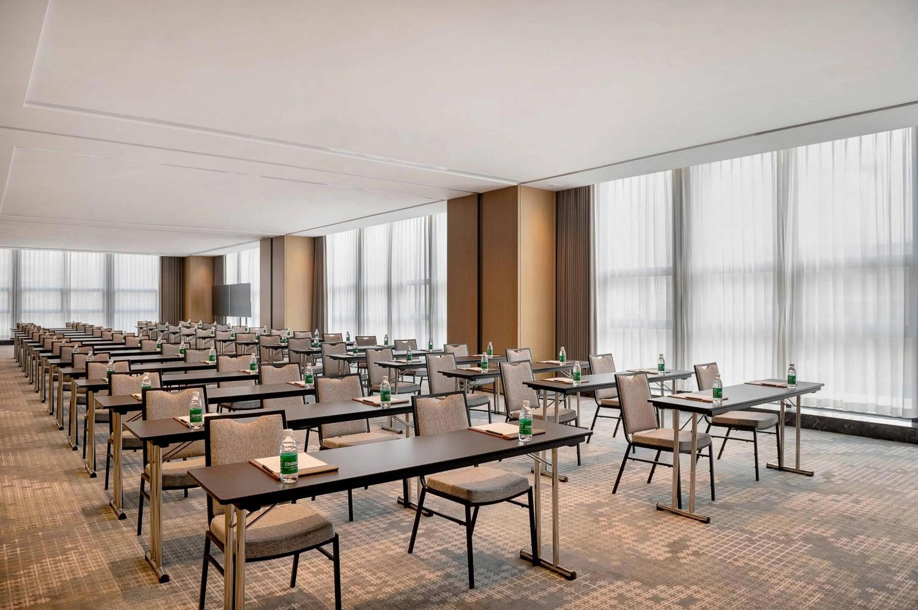 Meeting/conference room in Courtyard by Marriott Nanning Wuxiang