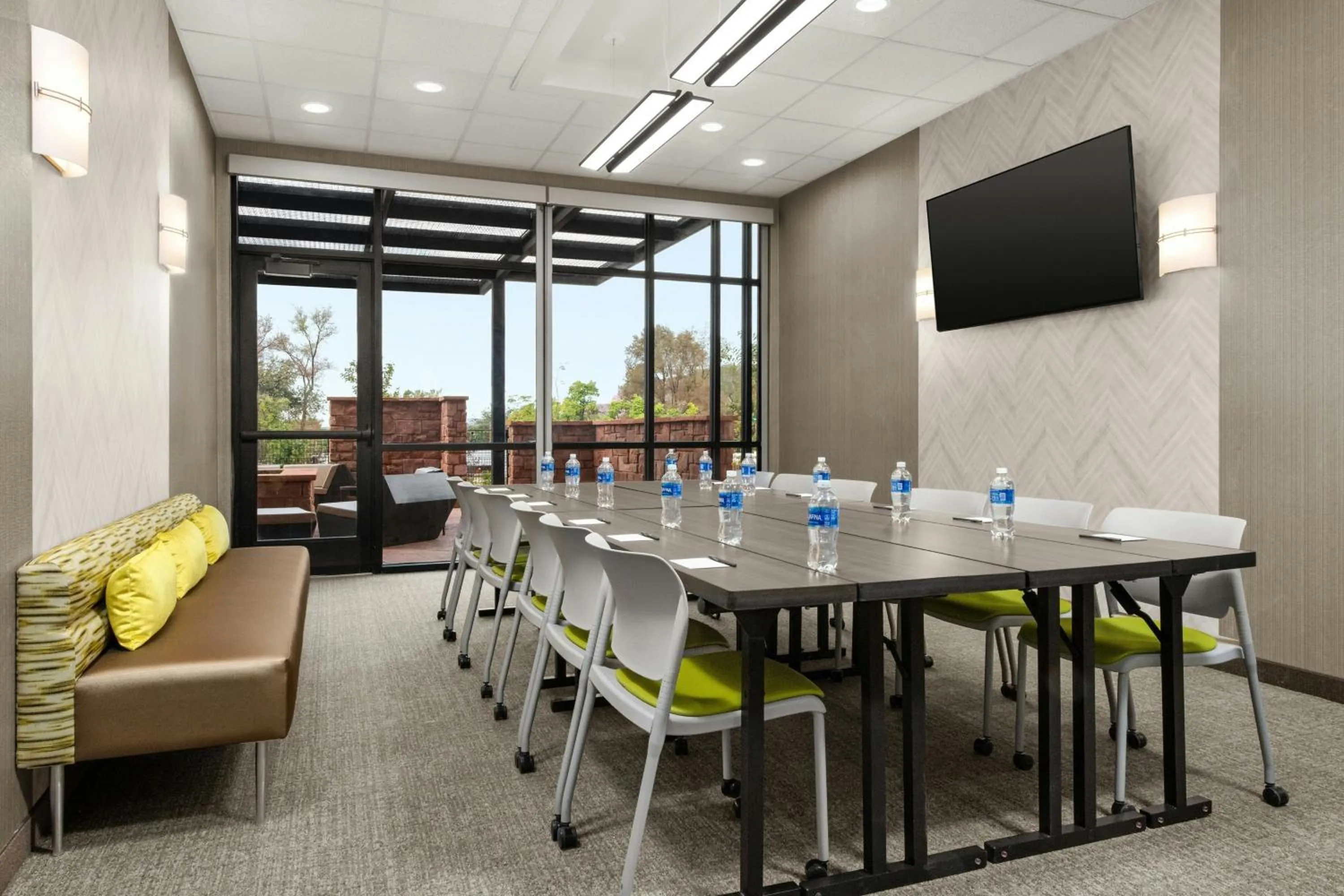 Meeting/conference room in SpringHill Suites by Marriott Kanab