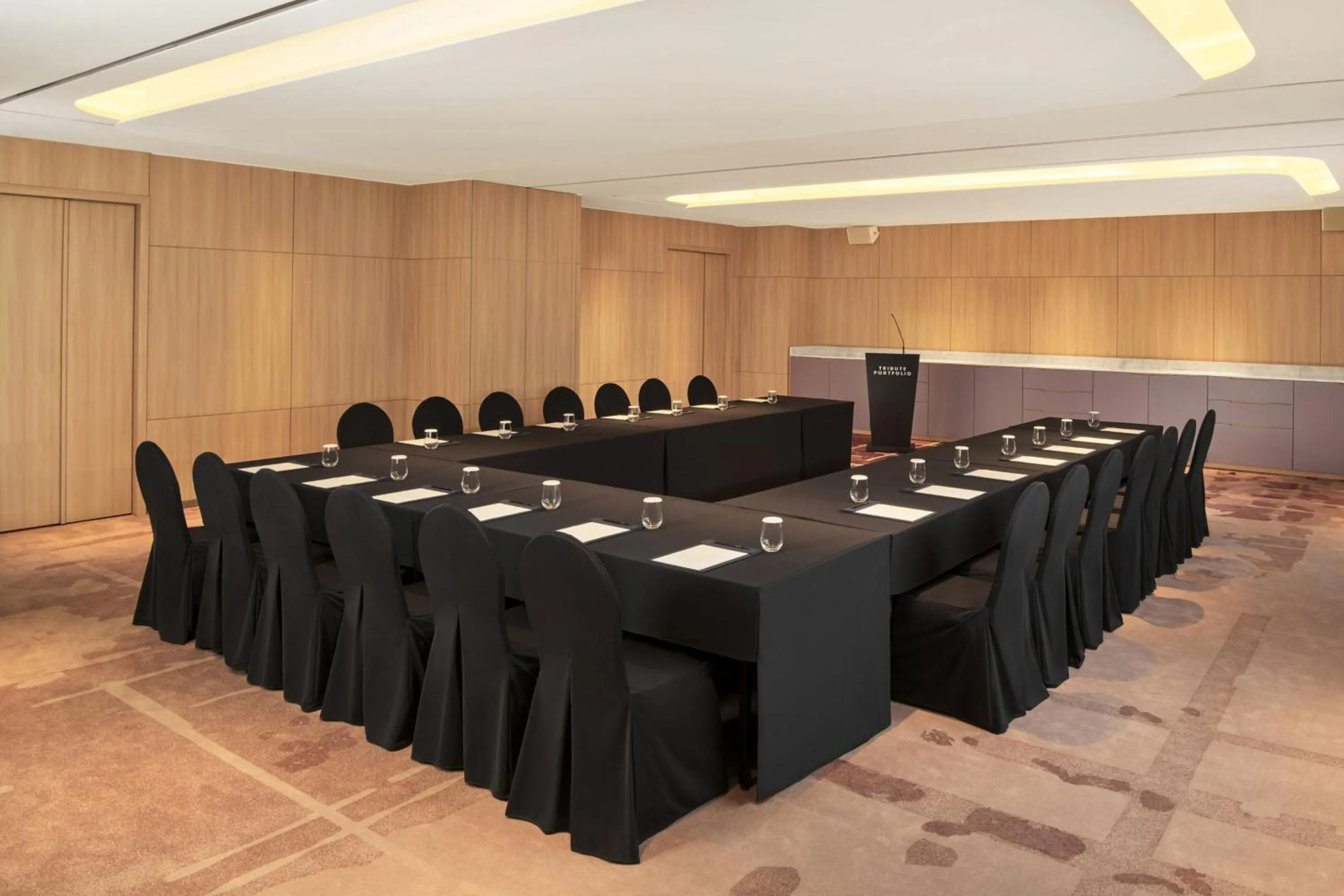 Meeting/conference room in The Link Seoul, a Tribute Portfolio Hotel