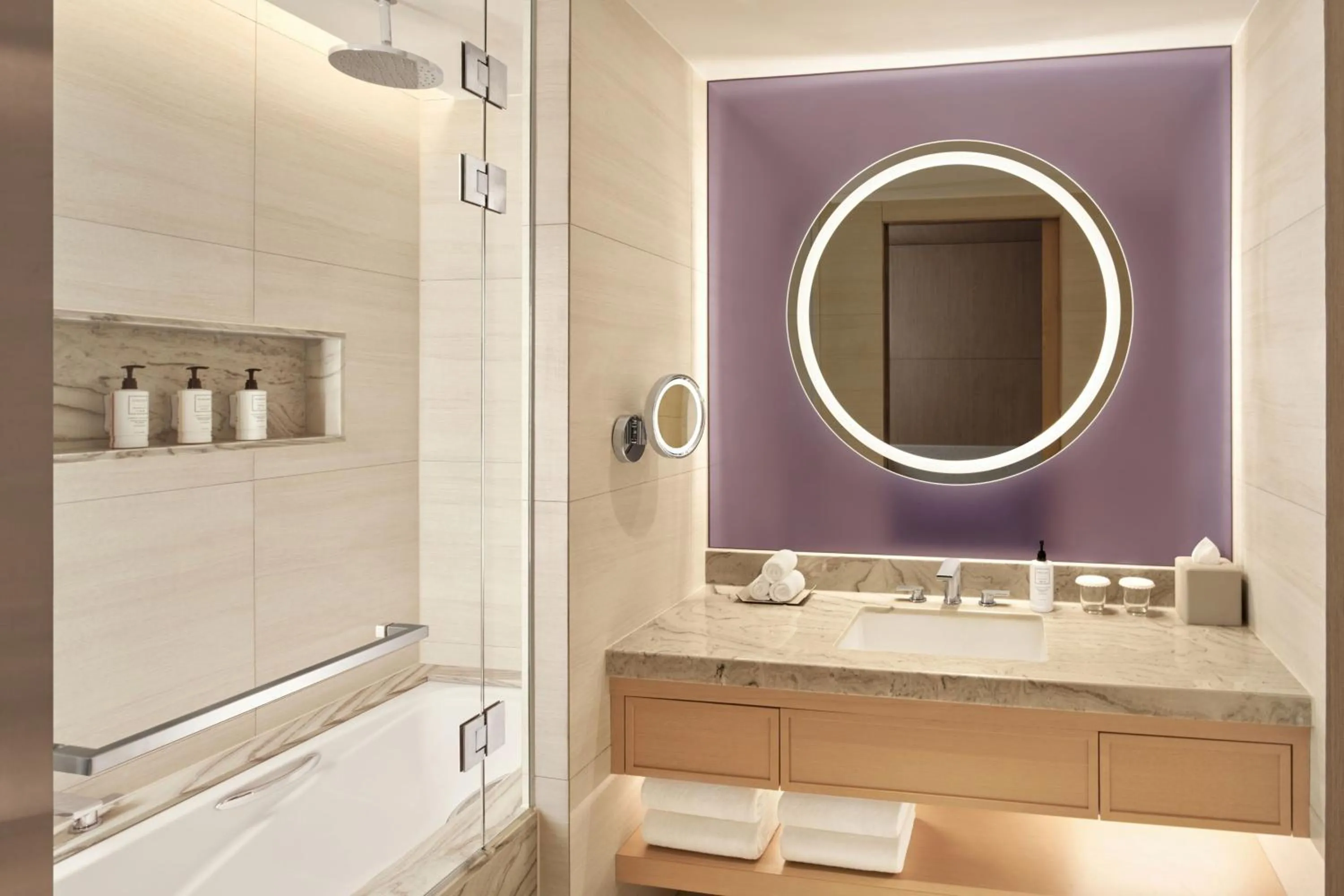 Bathroom in The Link Seoul, a Tribute Portfolio Hotel