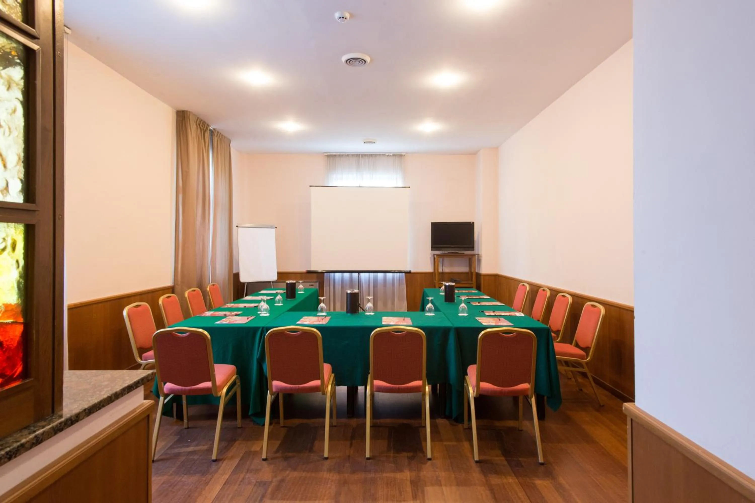 Business facilities in Hotel San Francesco
