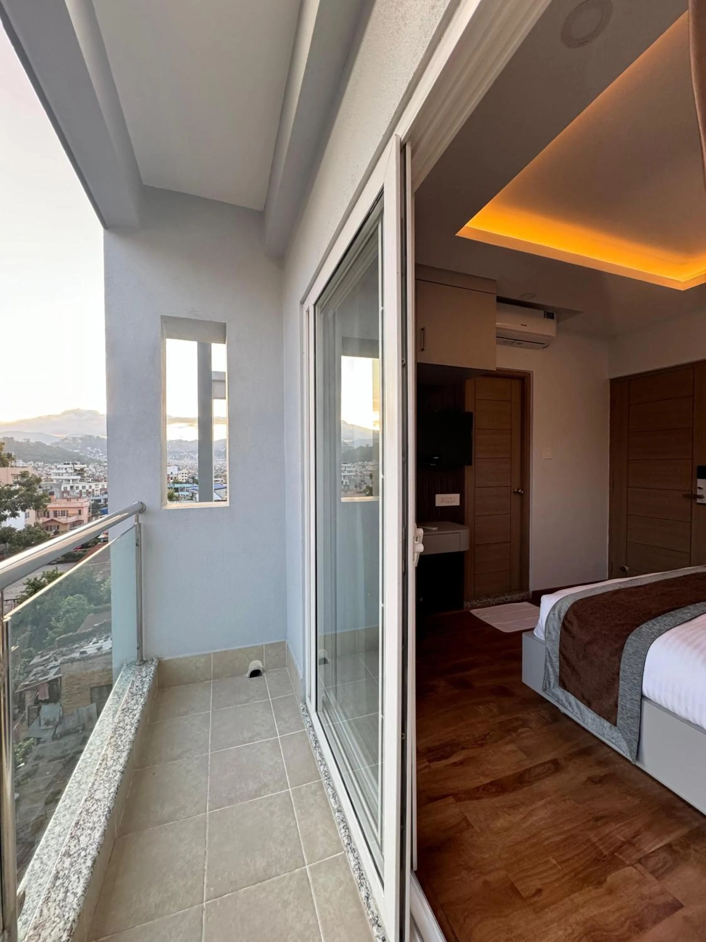 View (from property/room), Bed in Hotel Alleyway Express