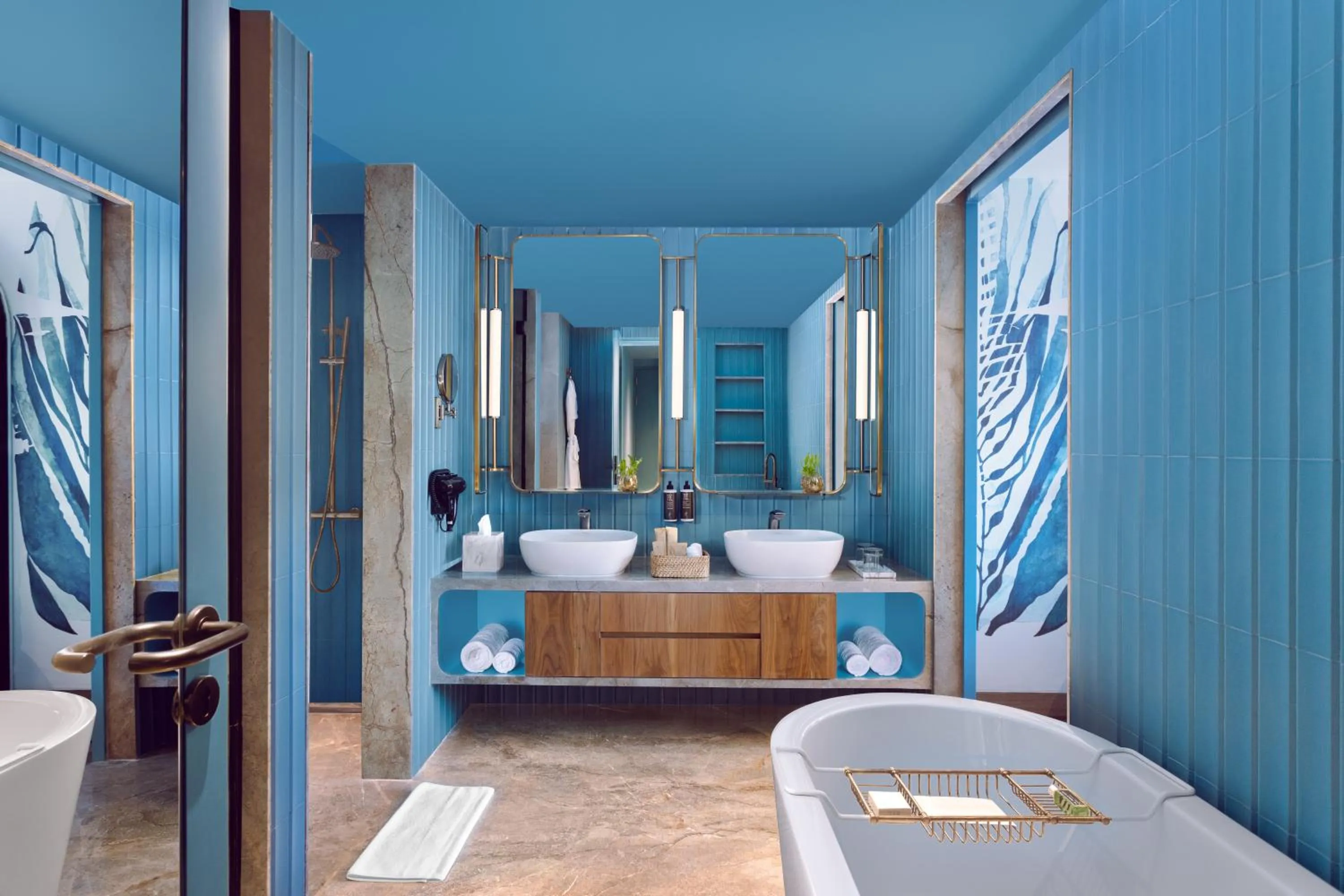 Bathroom, Bed in Novotel Goa Panjim