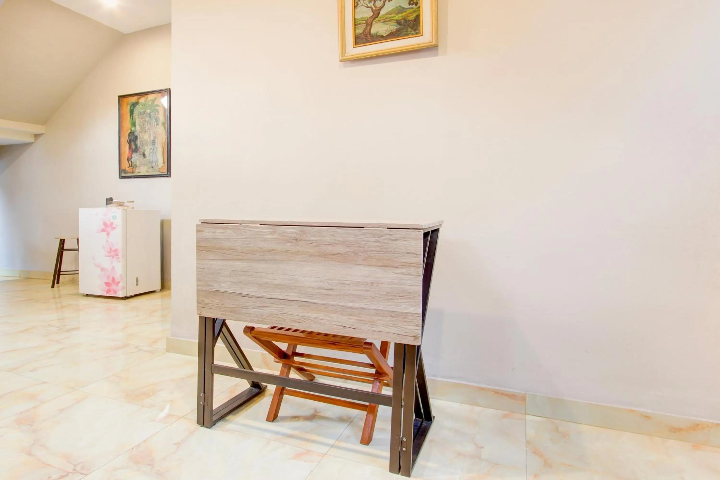 Lobby or reception in Capital O 94274 Homestay Balimoelih