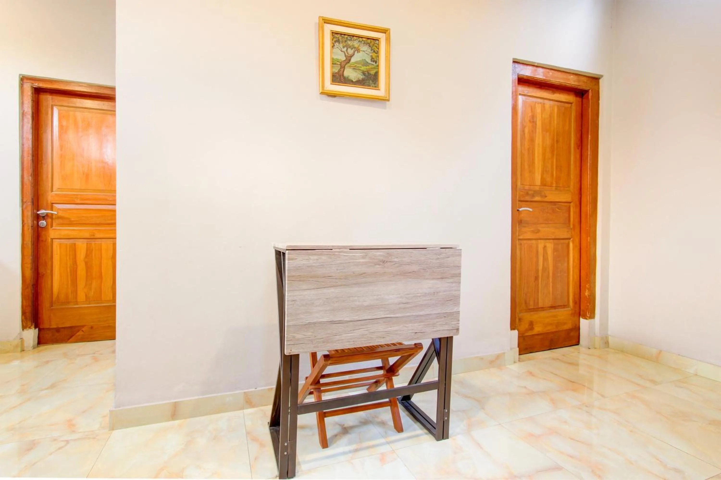 Lobby or reception in Capital O 94274 Homestay Balimoelih