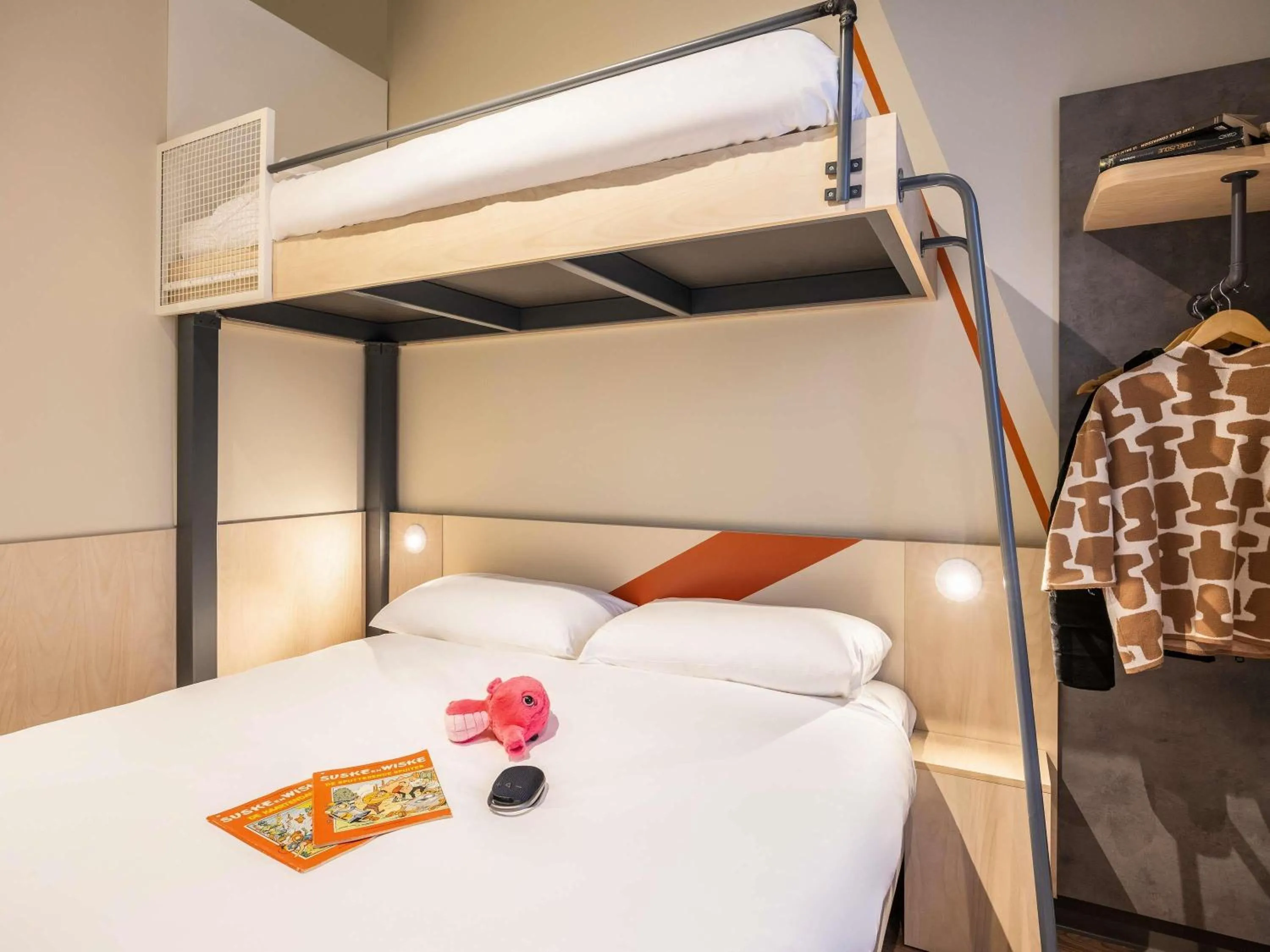 Bedroom, Bed in ibis budget Arlon Porte du Luxembourg