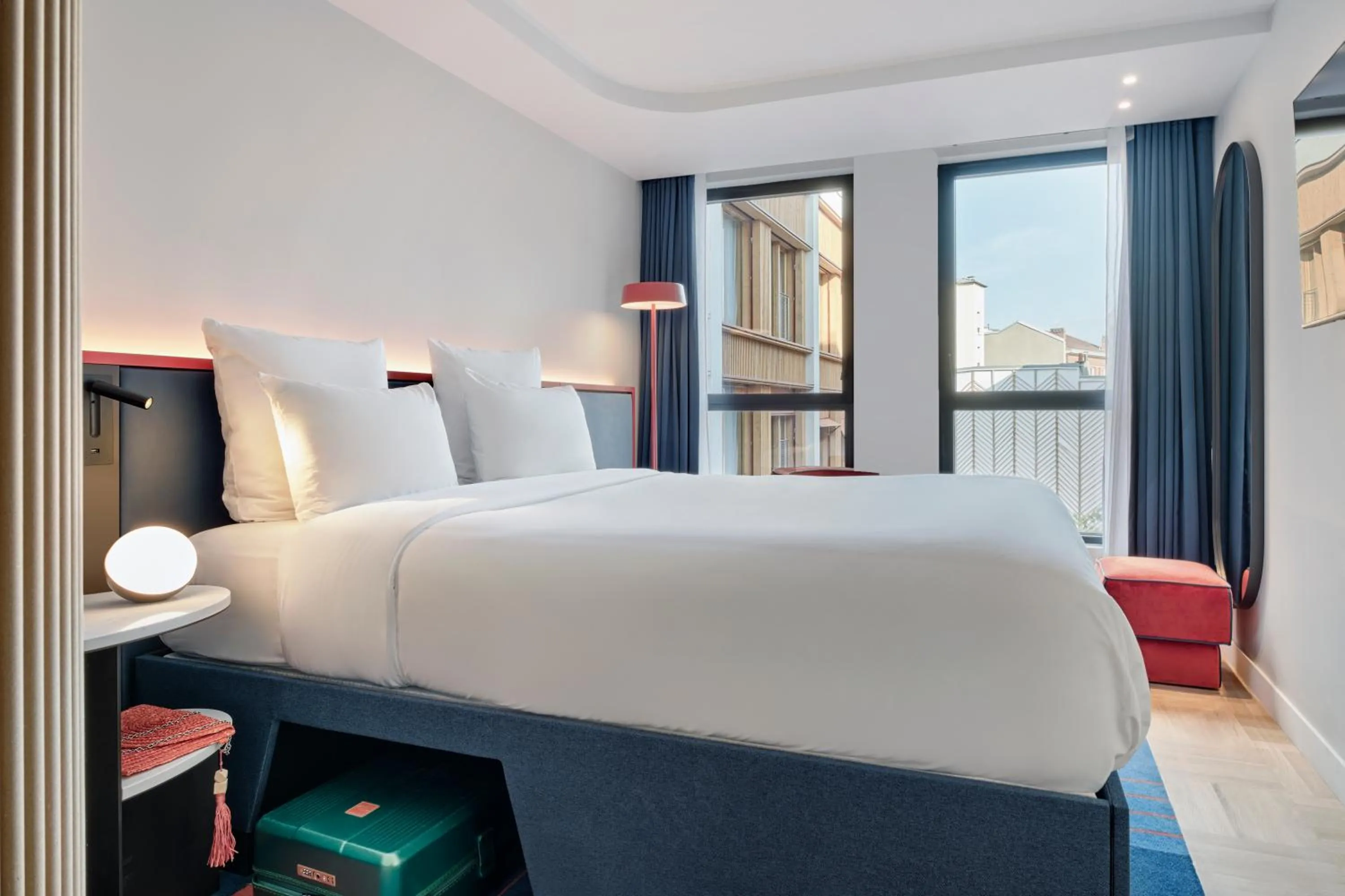 TV and multimedia, Bed in TRIBE Paris Pantin